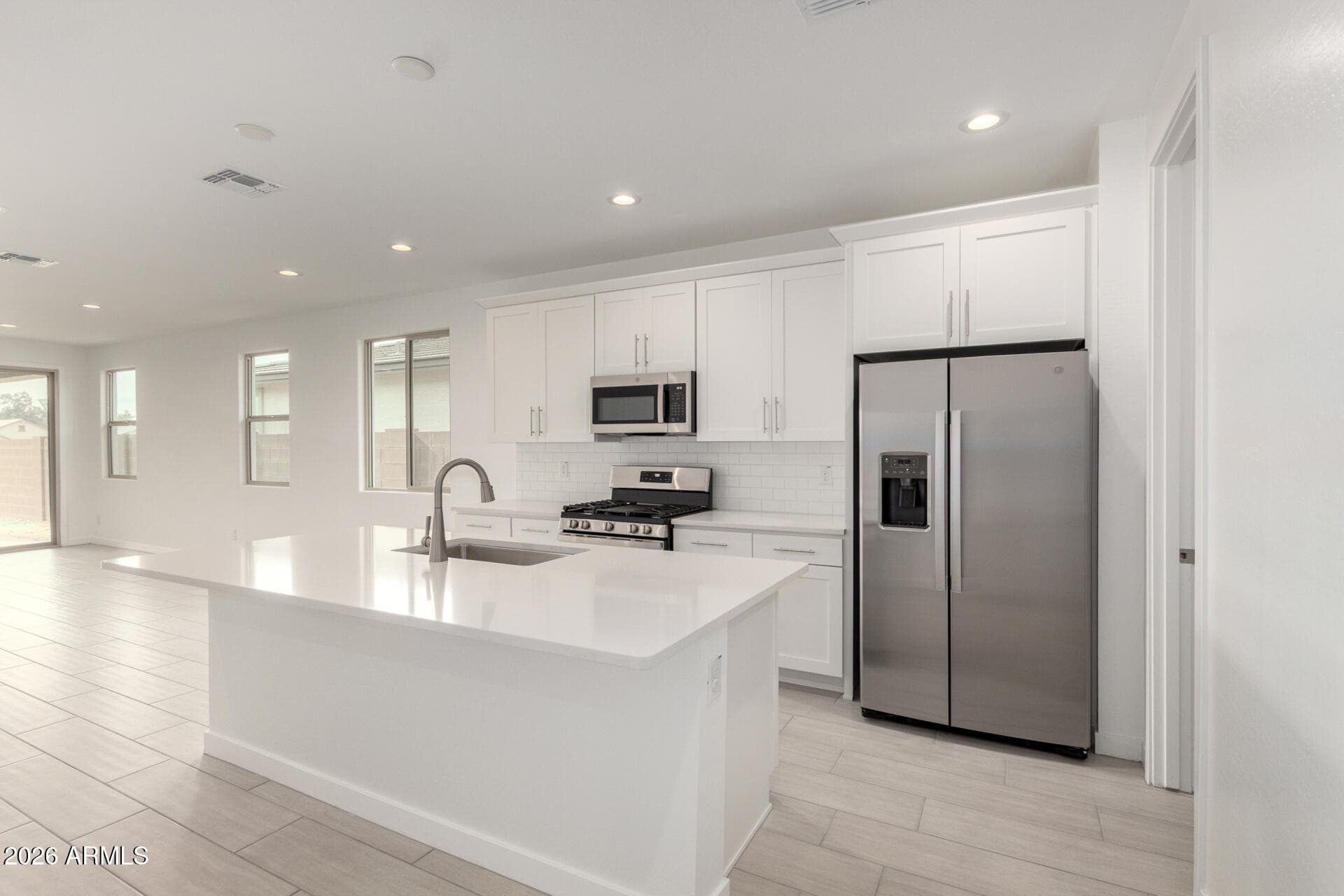 5417 W Royal Palm Rd — photo 2