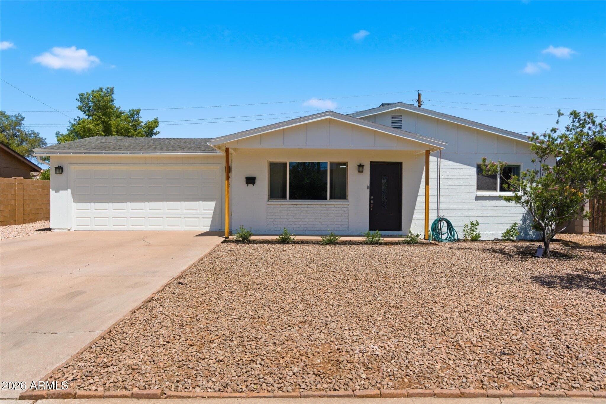 812 W Parkway Blvd — photo 1