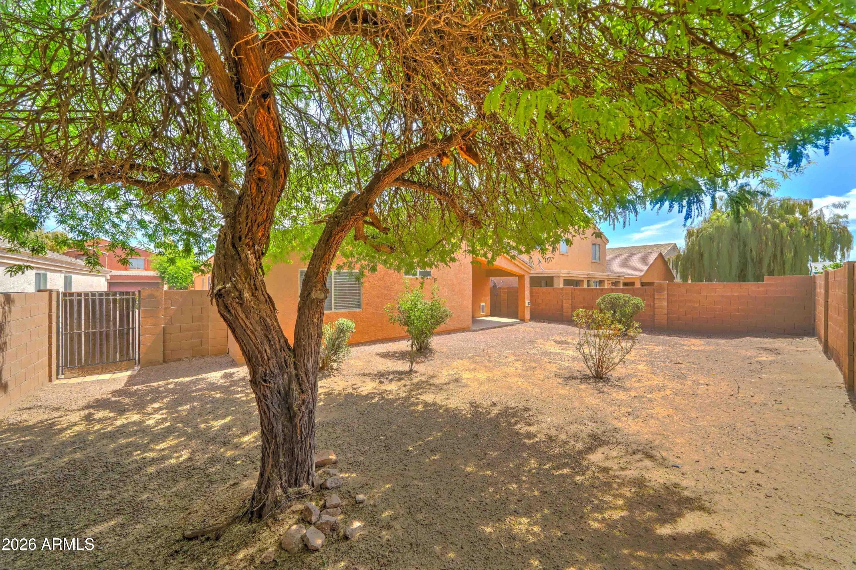 43573 W Blazen Trail — photo 35