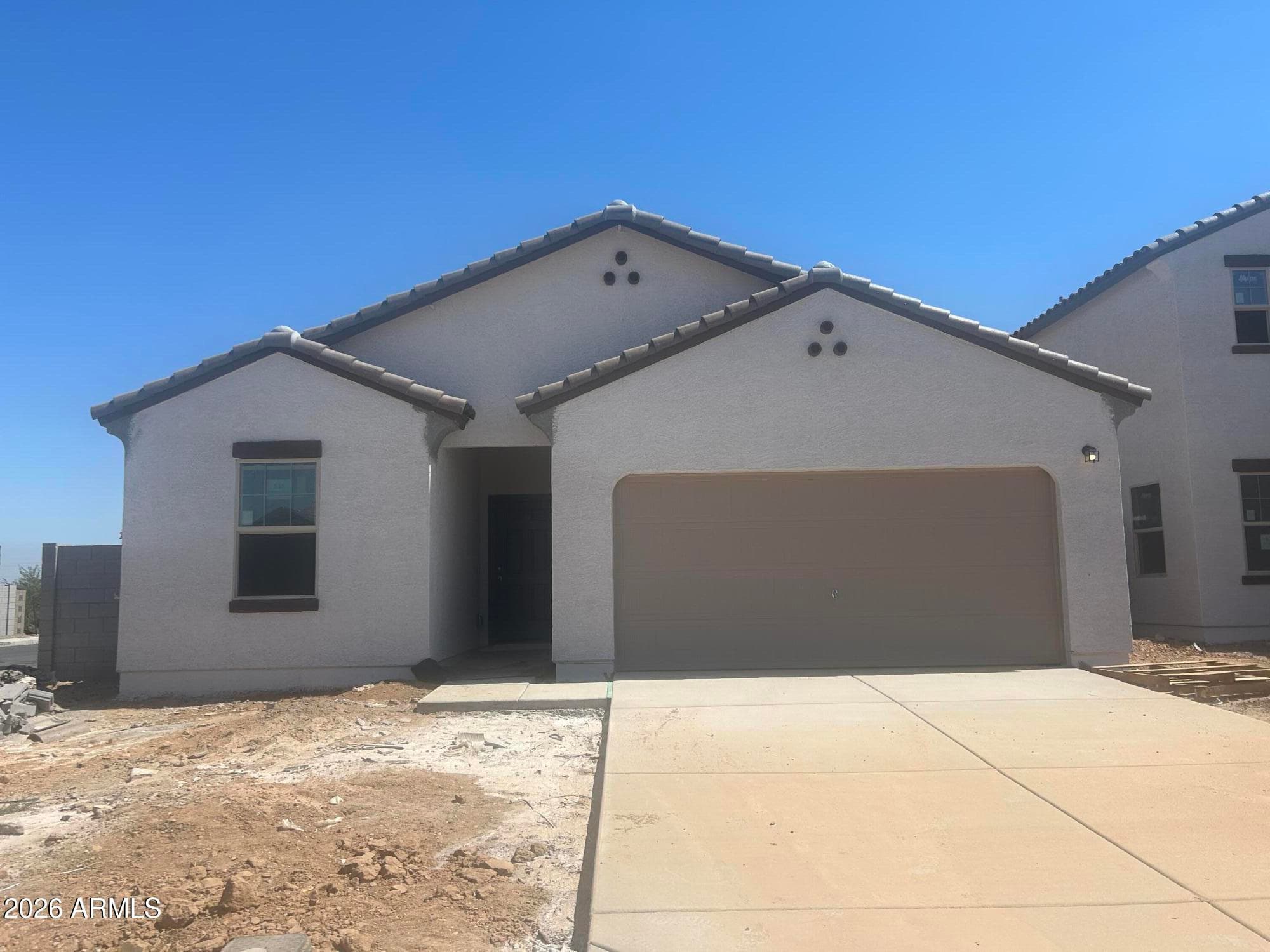 24204 W Huntington Dr — photo 2