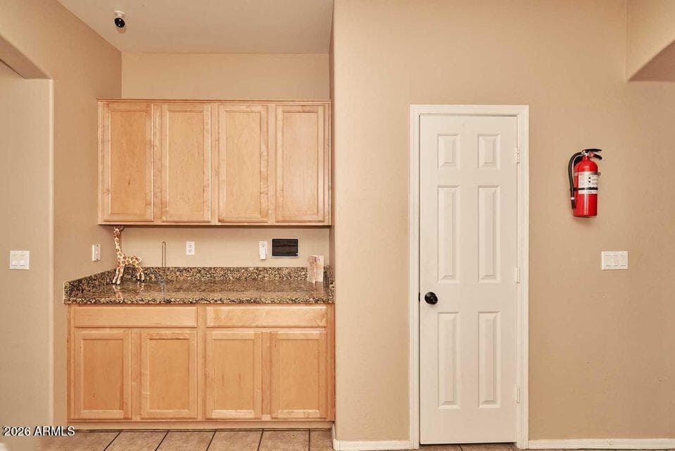 424 E DIAMOND TRAIL - See more photos