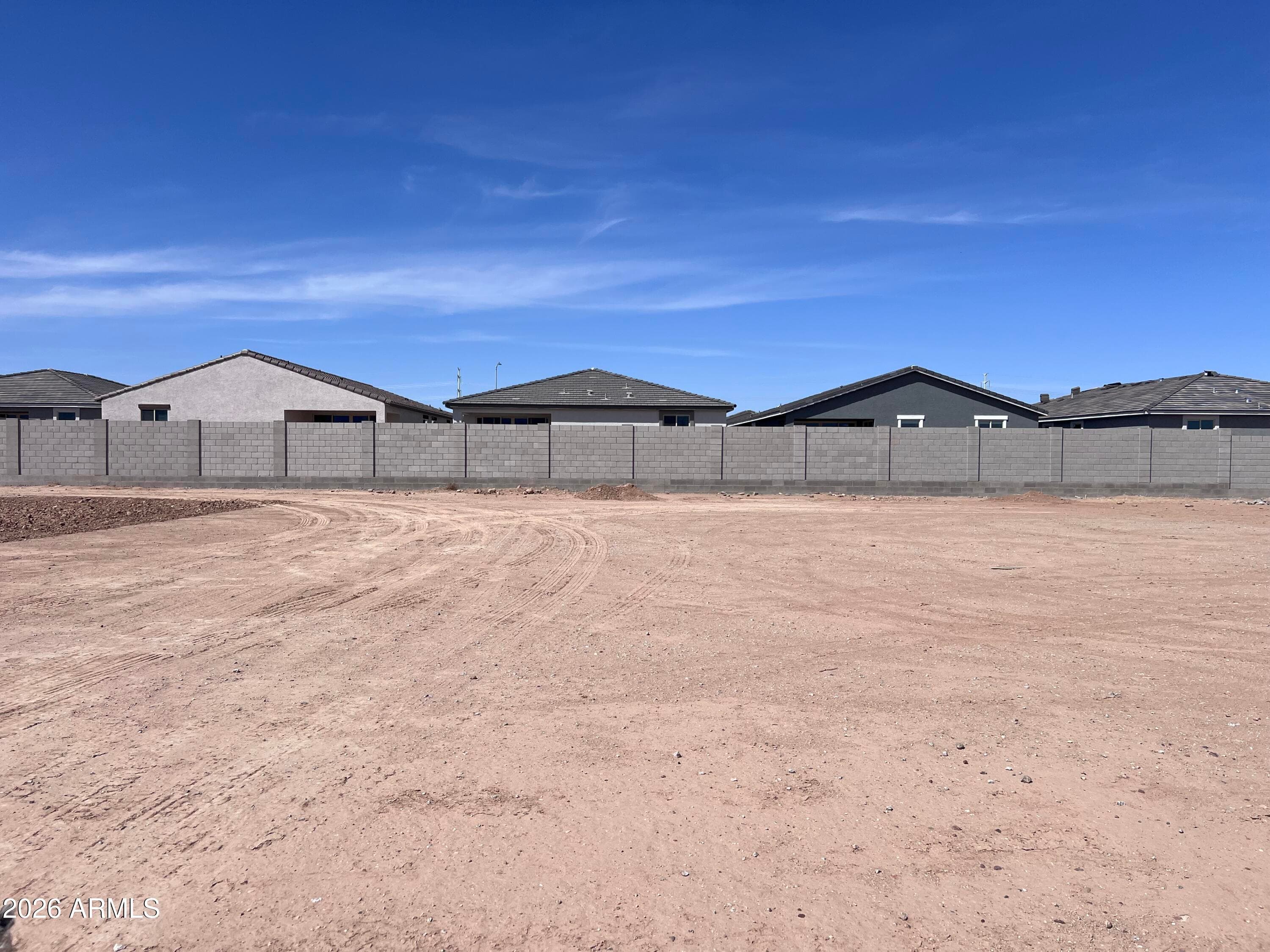 9532 W Gaby Rd — photo 2