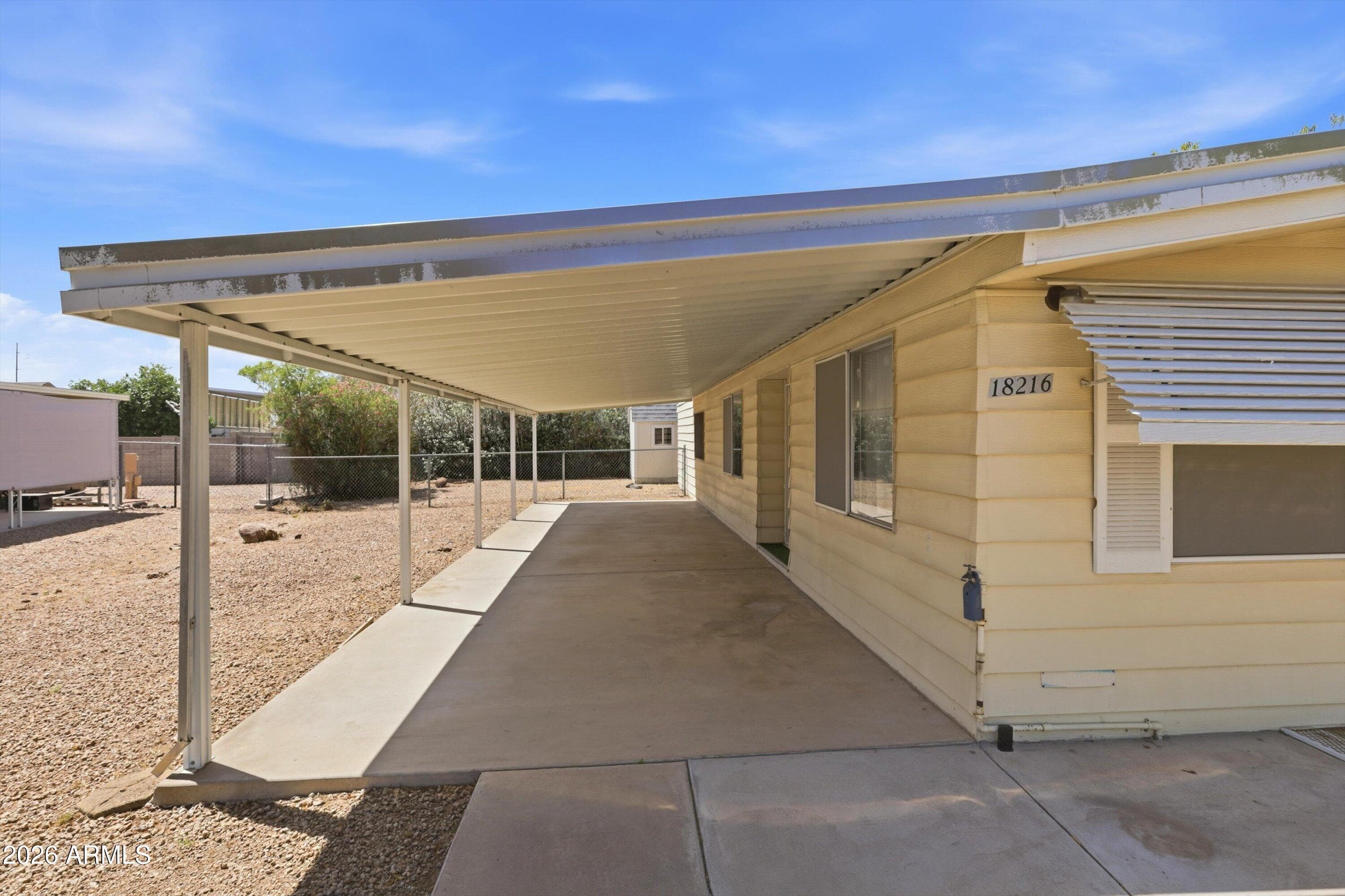 18216 N 5th Pl — photo 2