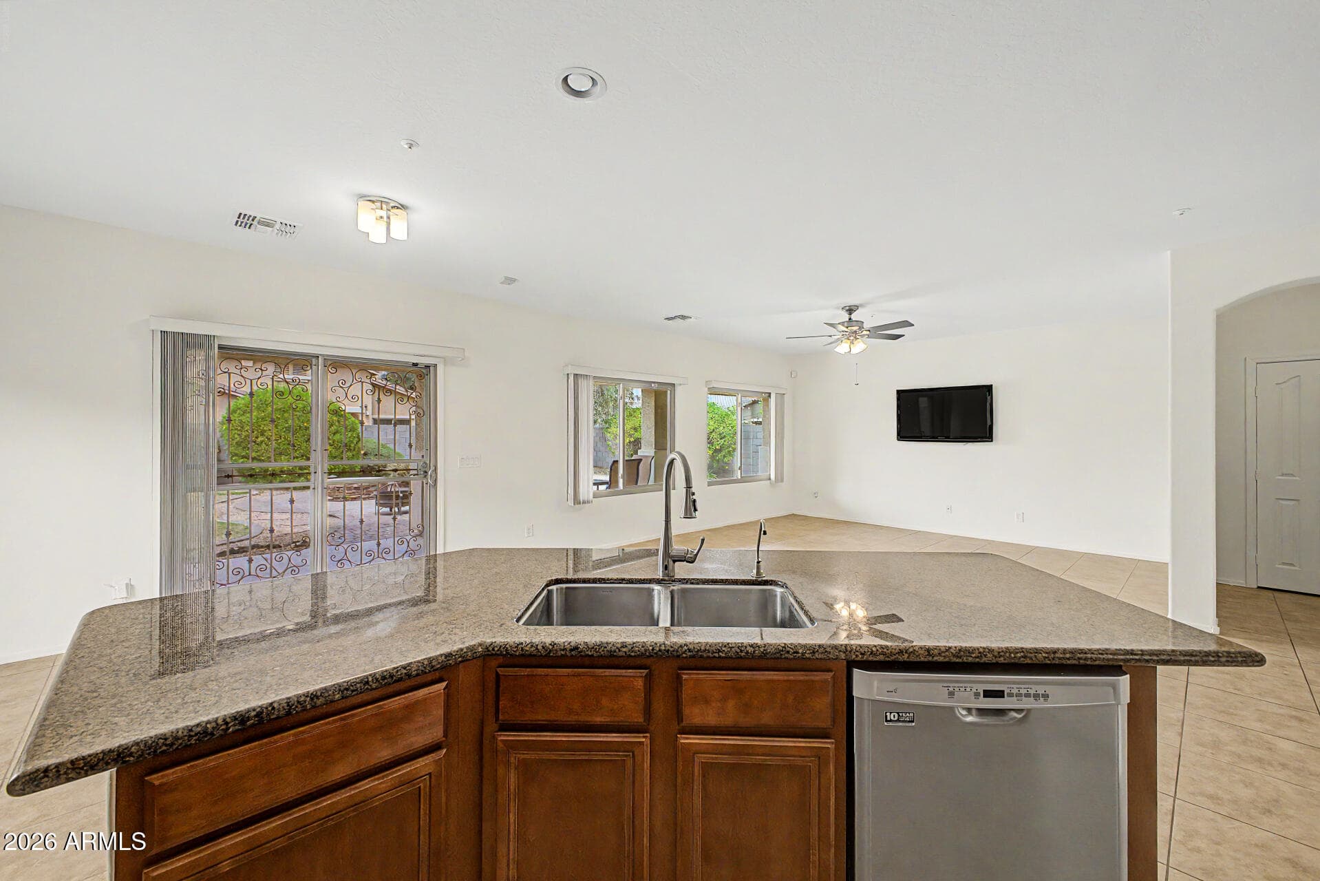 12202 W MOUNTAIN VIEW DR - See more photos