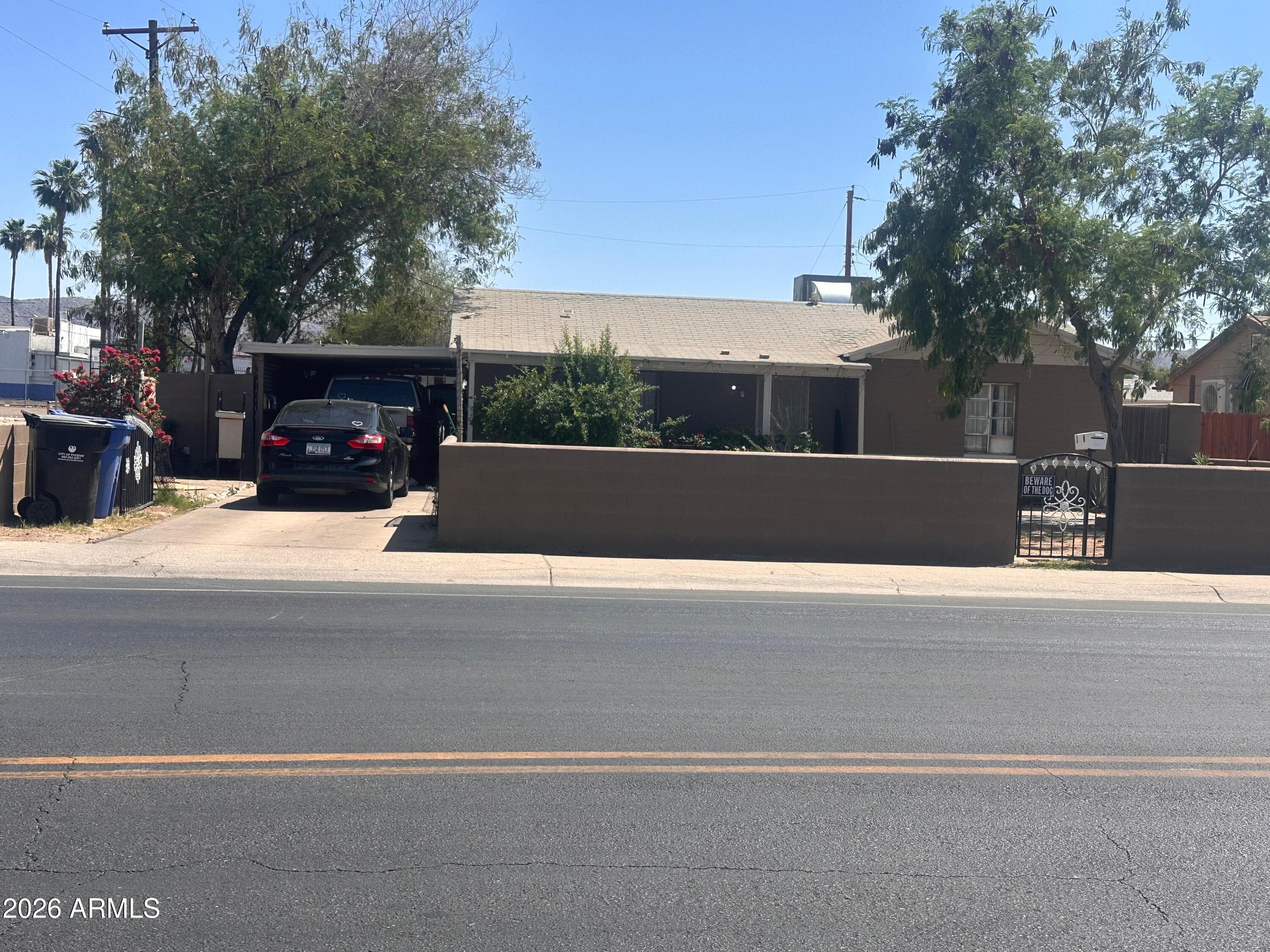 17 W Roeser Rd — photo 1