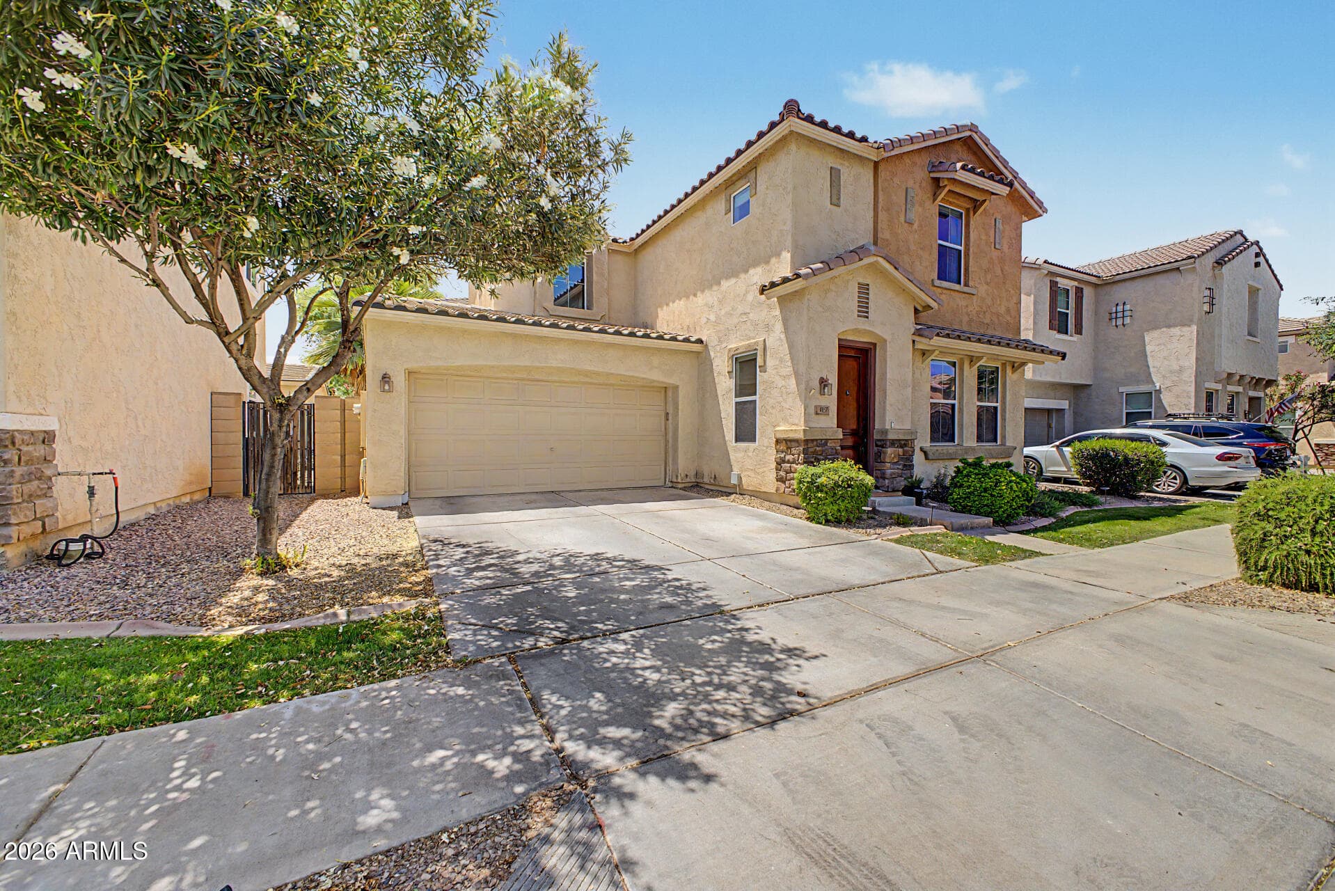4157 E Milky Way — photo 2
