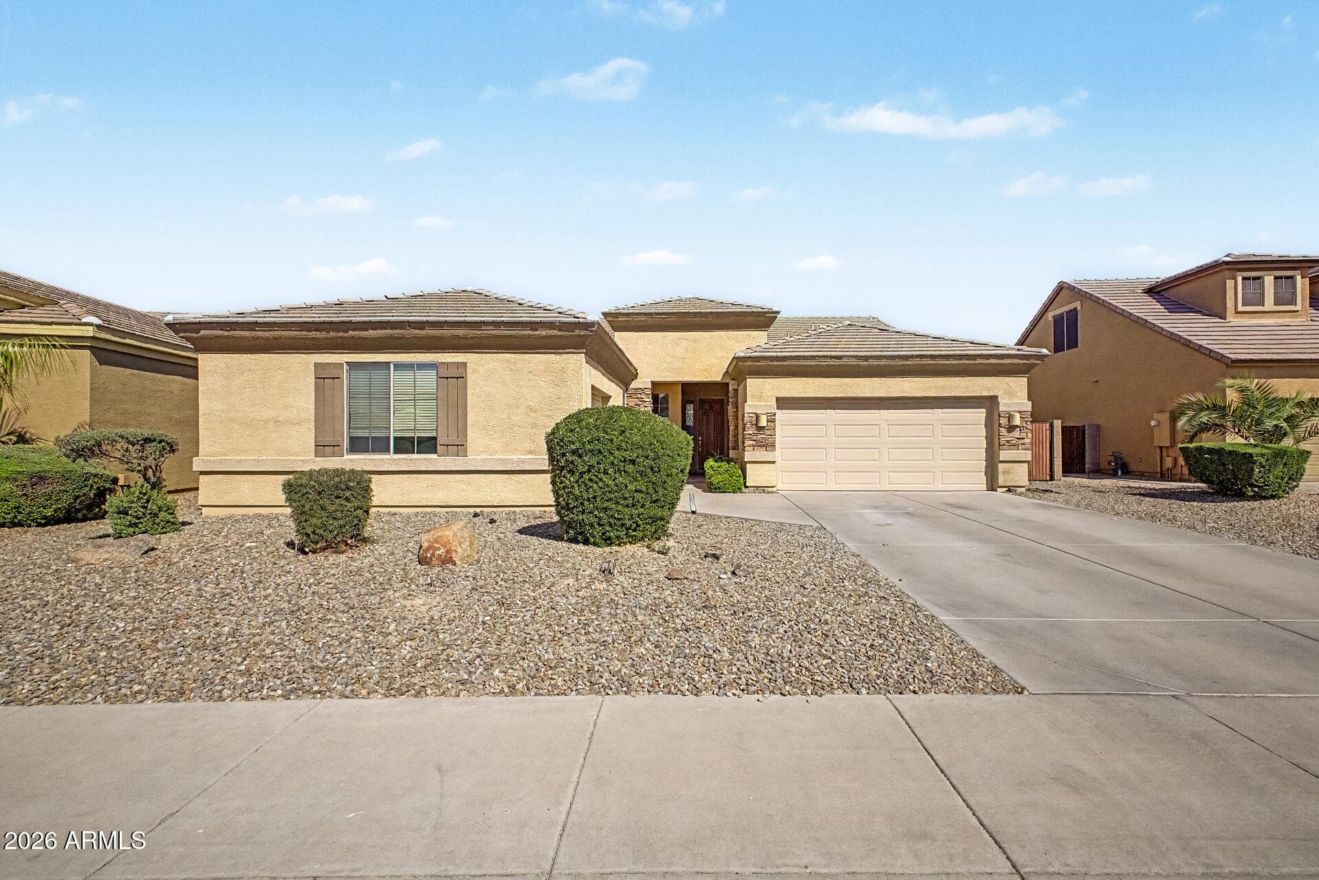 2395 S Whetstone Pl — photo 1