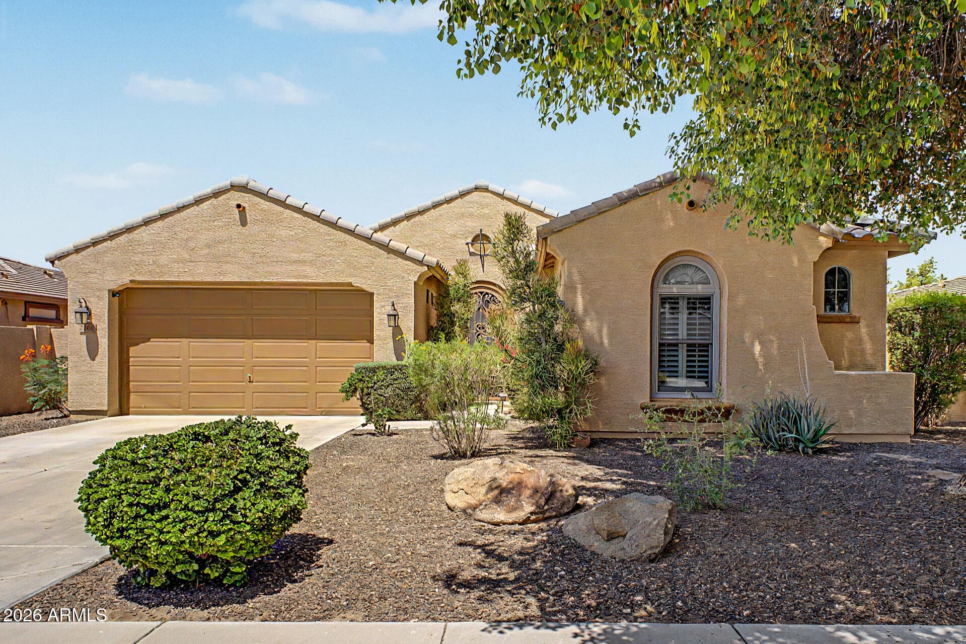 5404 W Coles Rd — photo 1
