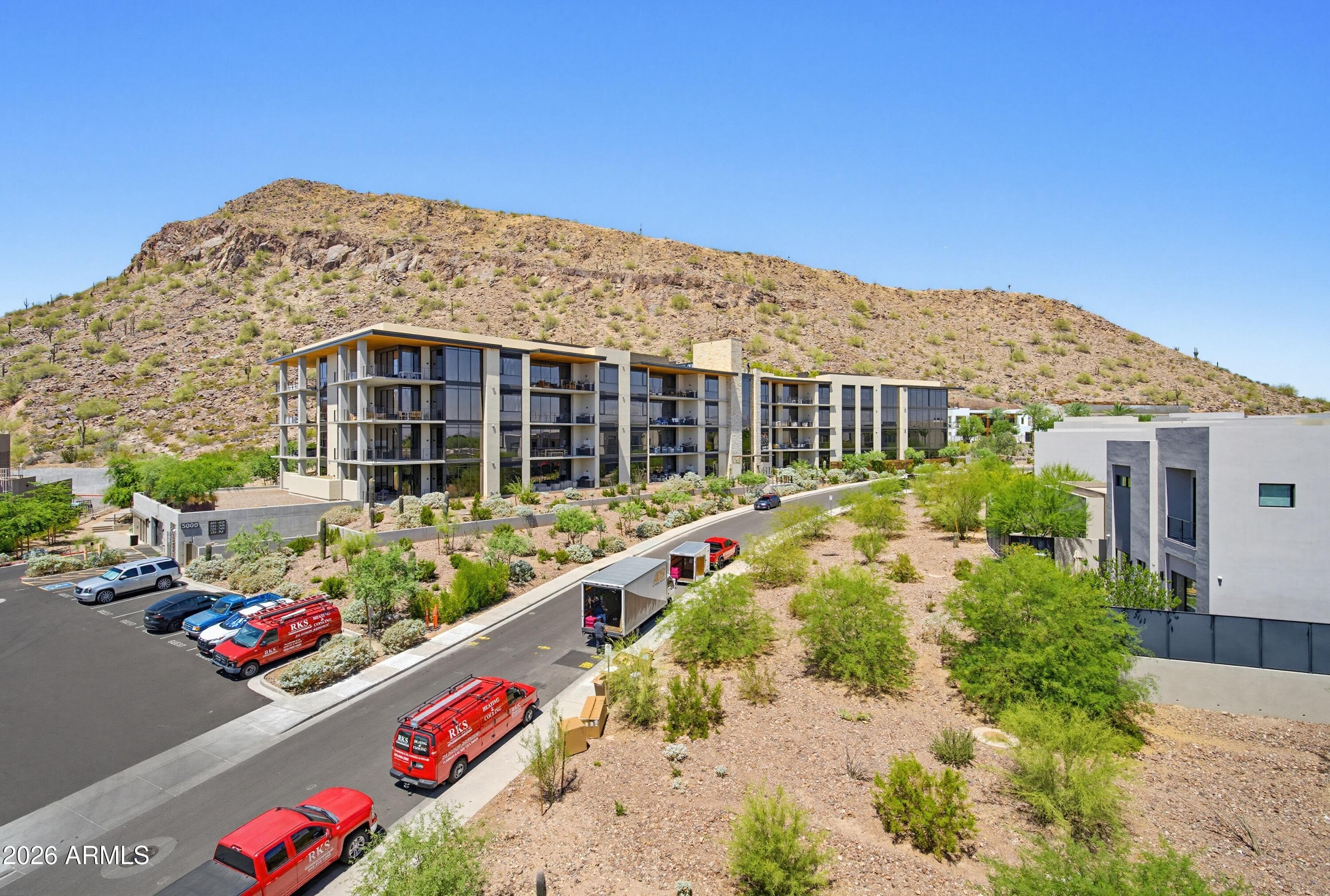4849 N CAMELBACK RIDGE DR - Photo 3