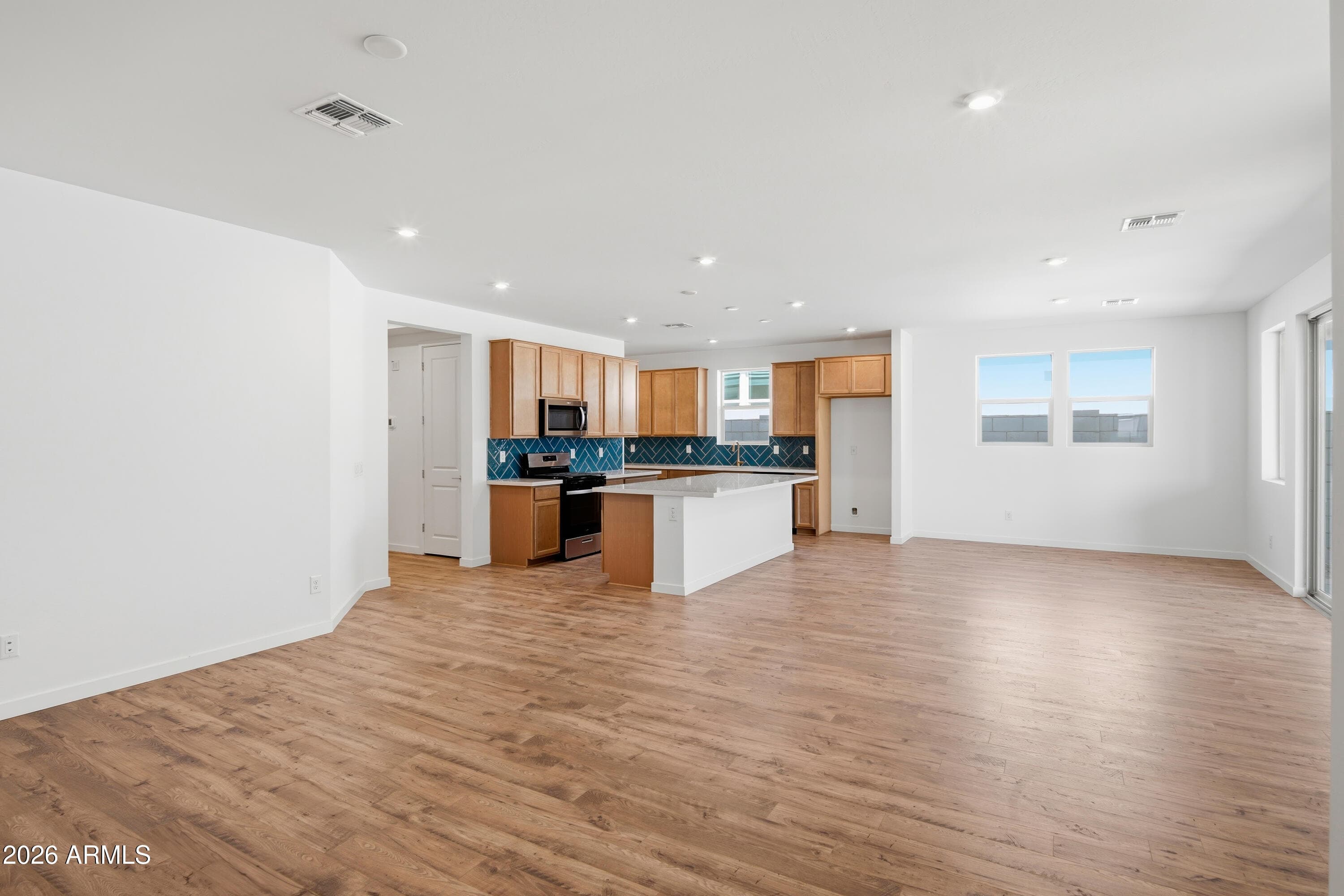 4919 S 239TH DR - Photo 4
