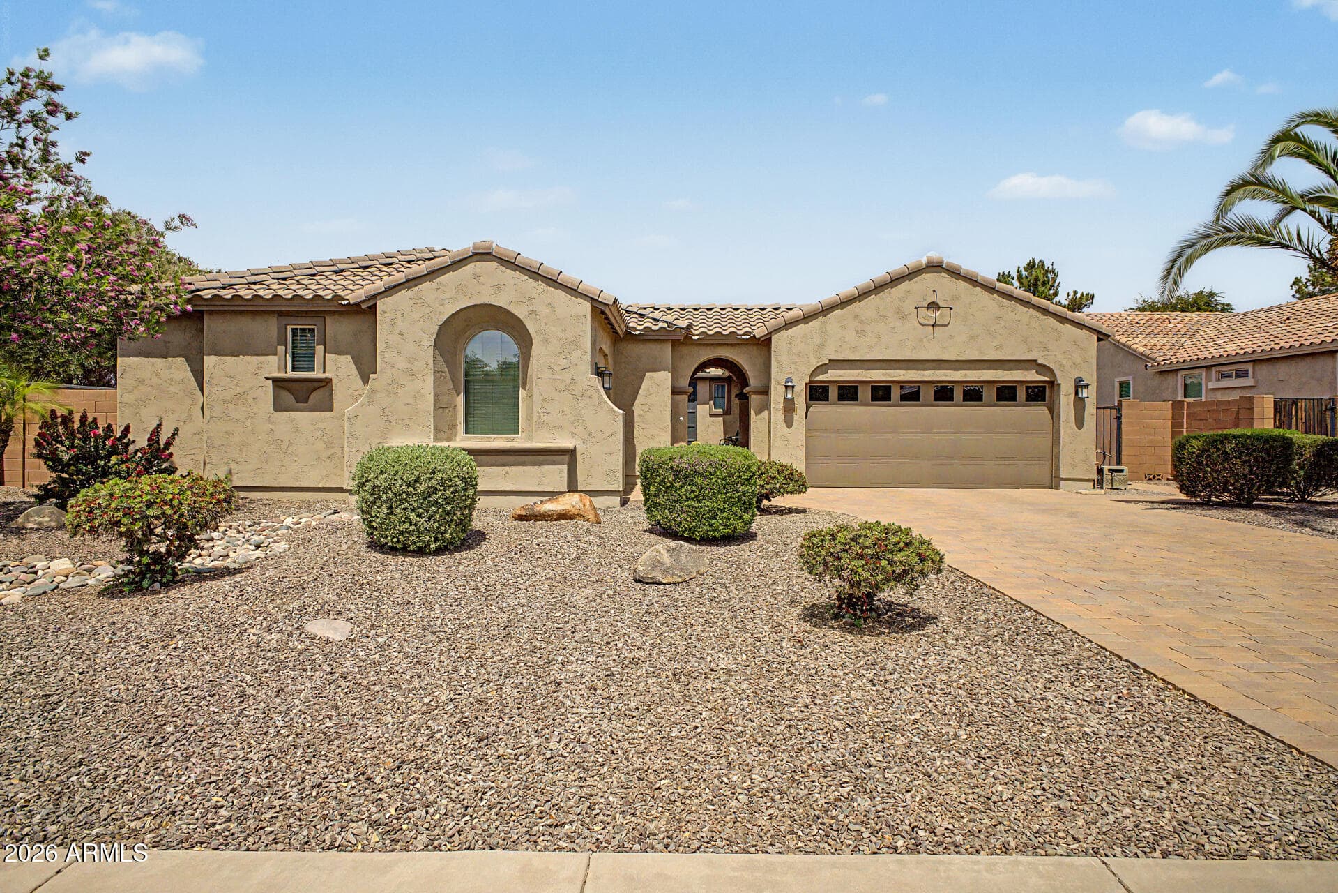 10934 E Reuben Circle — photo 1