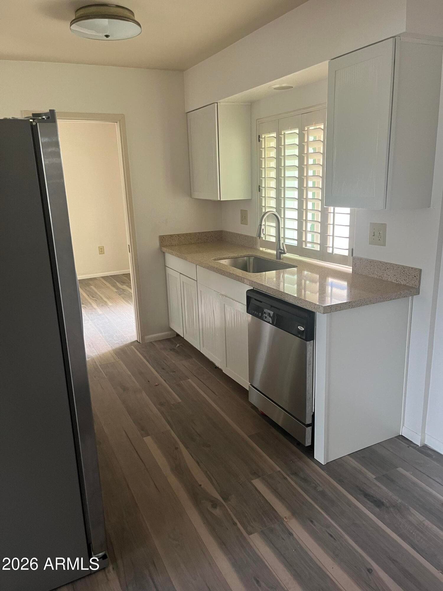 11129 W Emerald Dr — photo 2
