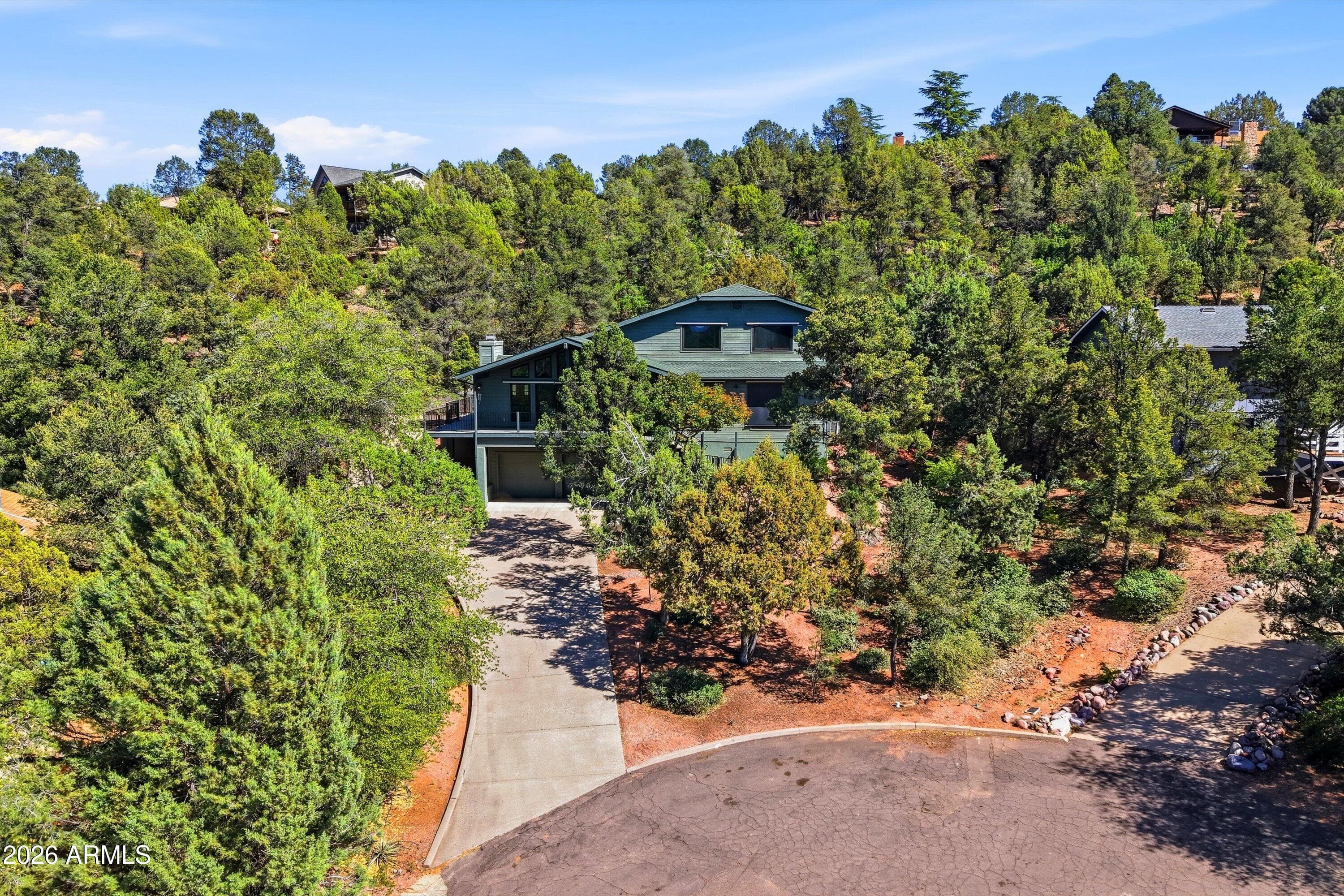720 E Skyway Ct — photo 2