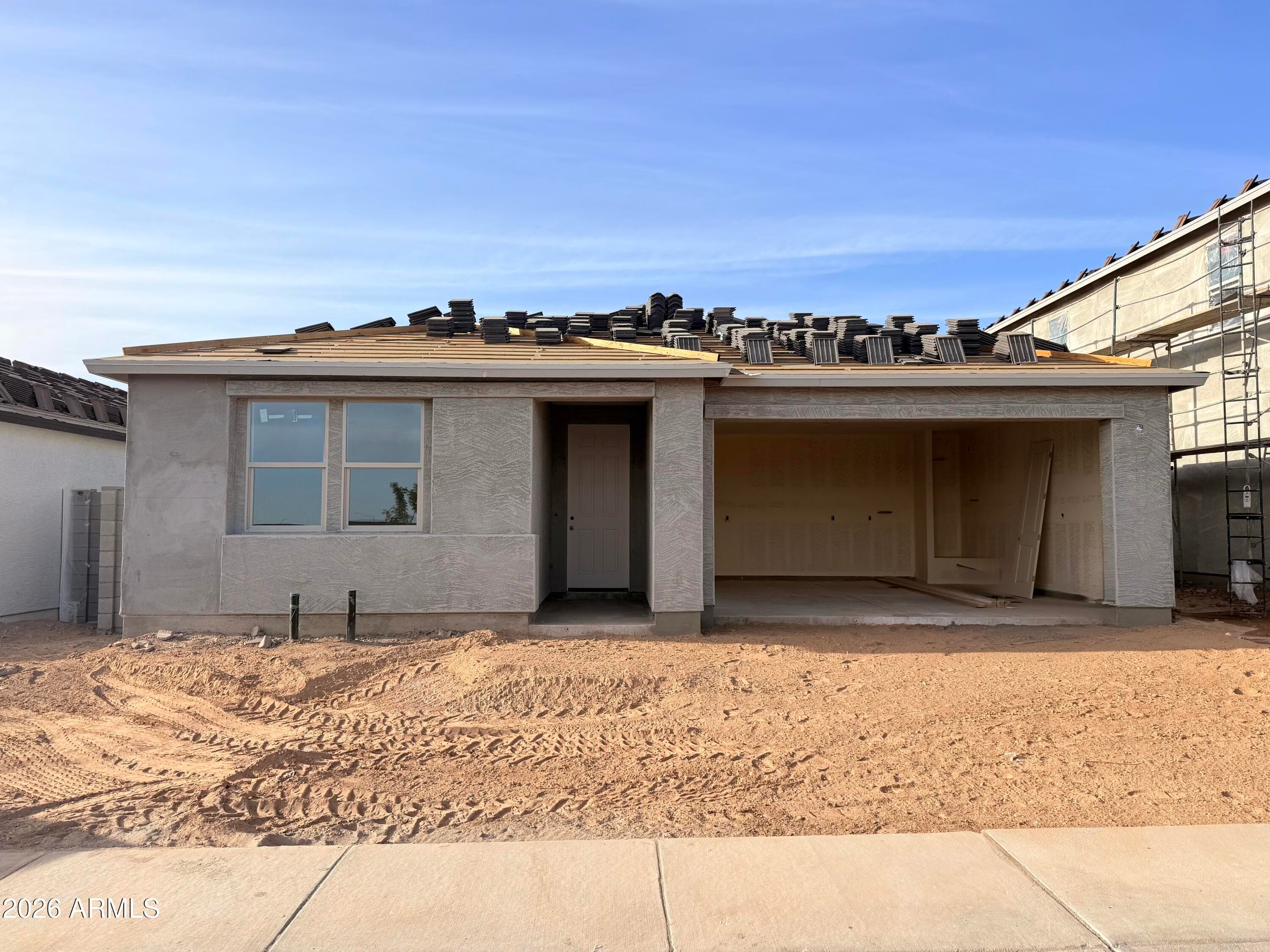 2272 E Galloping Horse Dr — photo 2