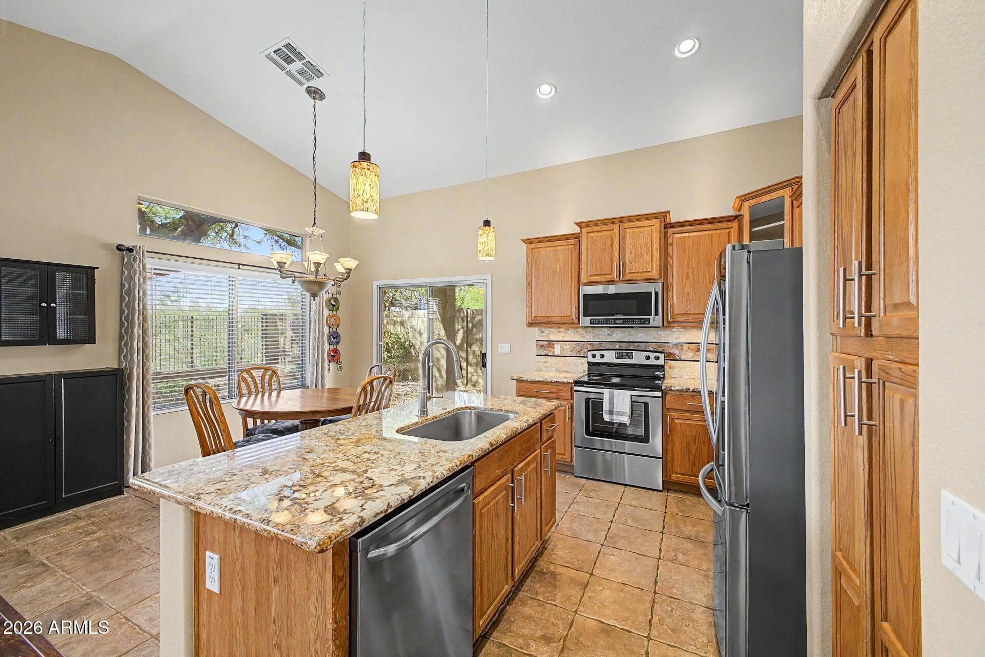 40602 N Apollo Way — photo 2