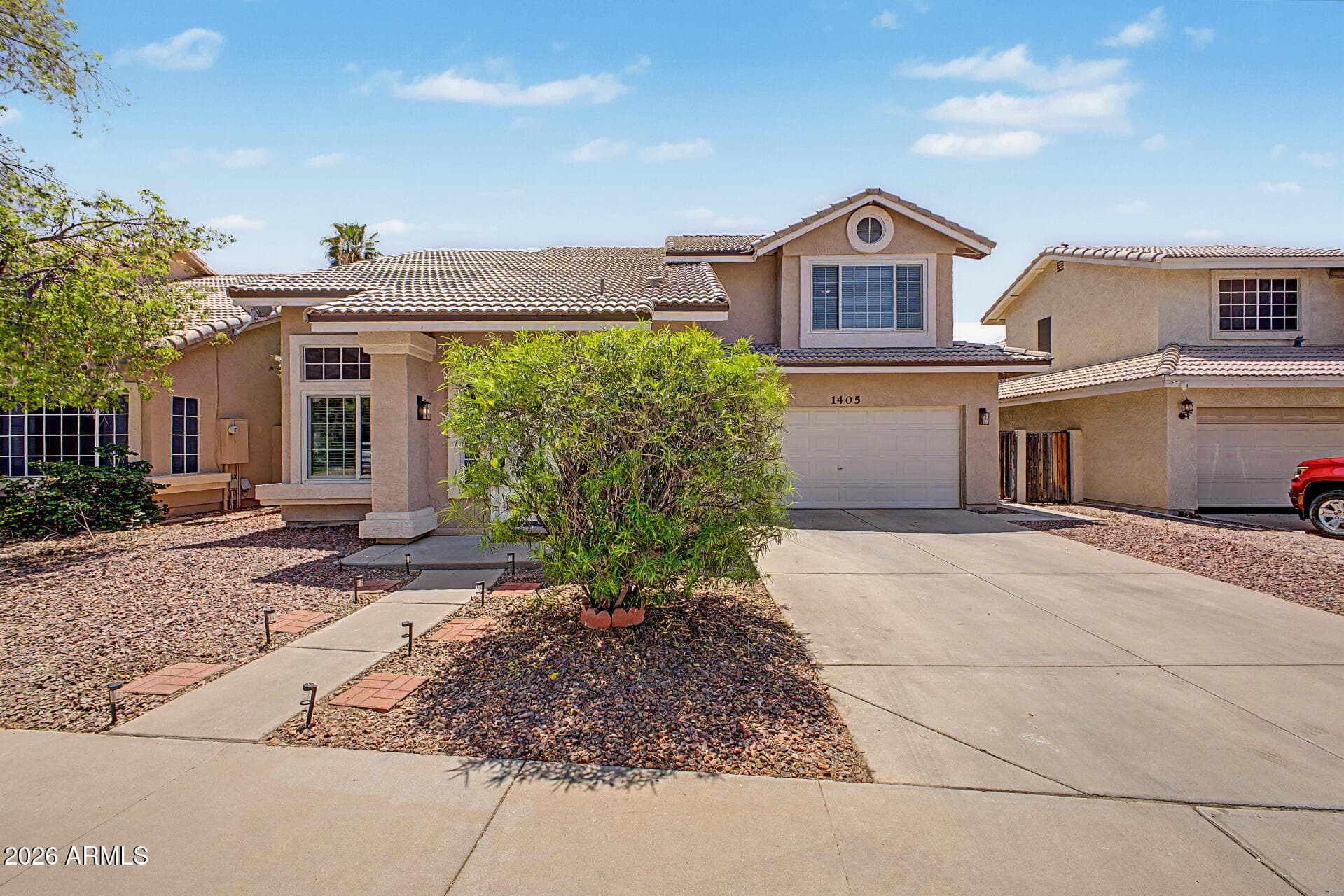 1405 E Gail Dr — photo 1