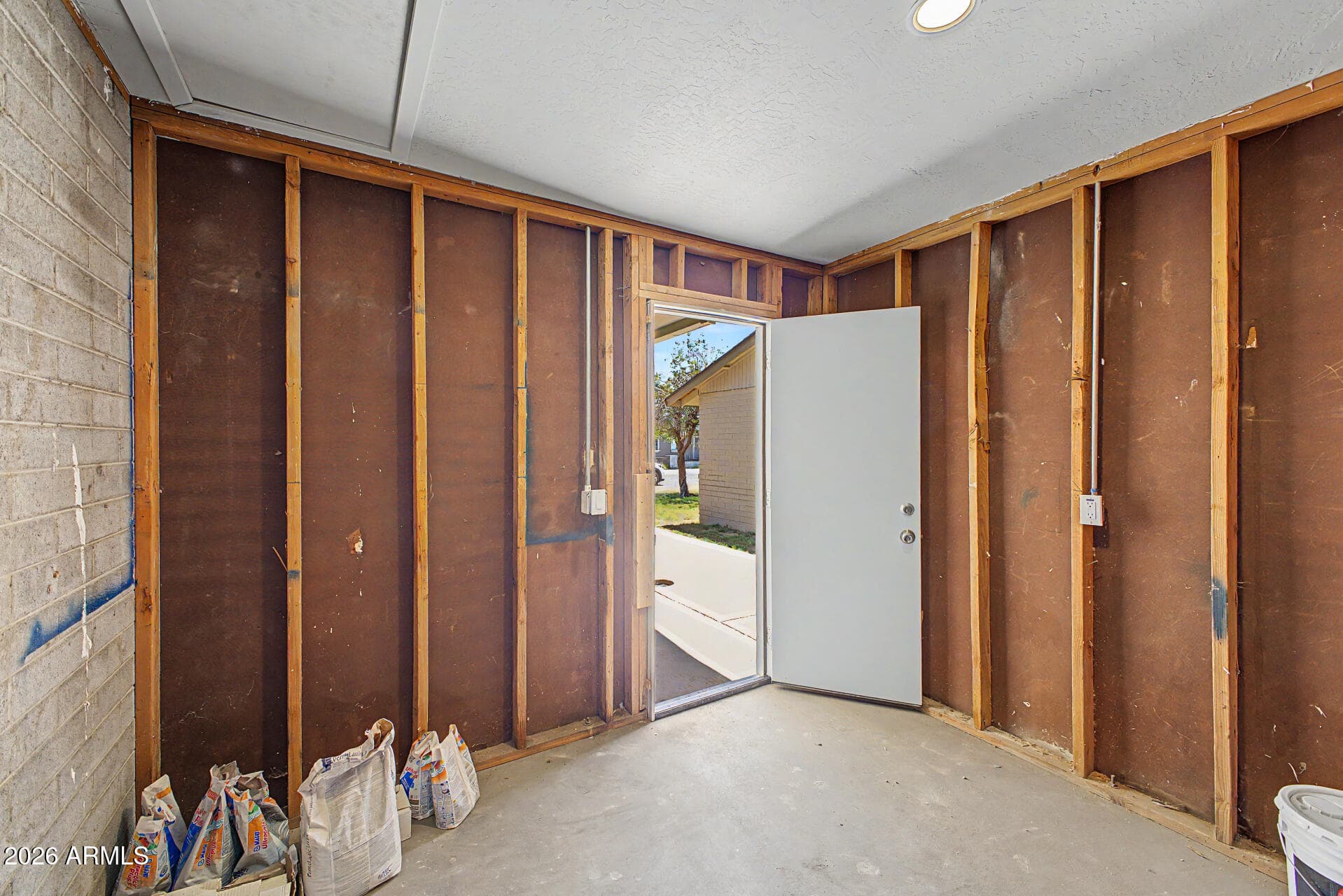 6124 W Keim Dr — photo 27