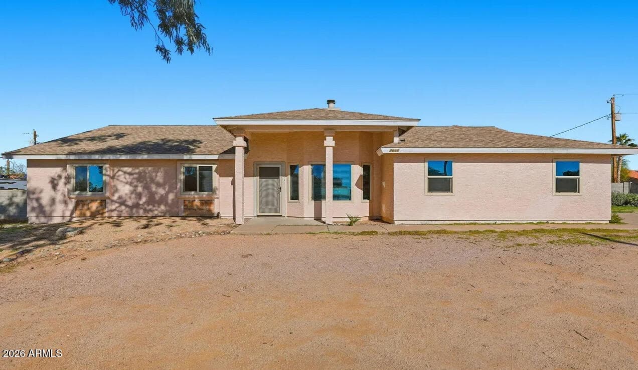 7016 E MENLO ST - Photo 1