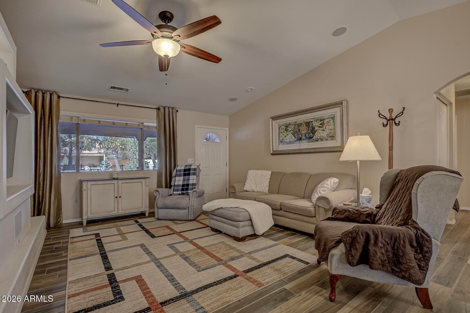 917 S Palomino Circle — photo 1