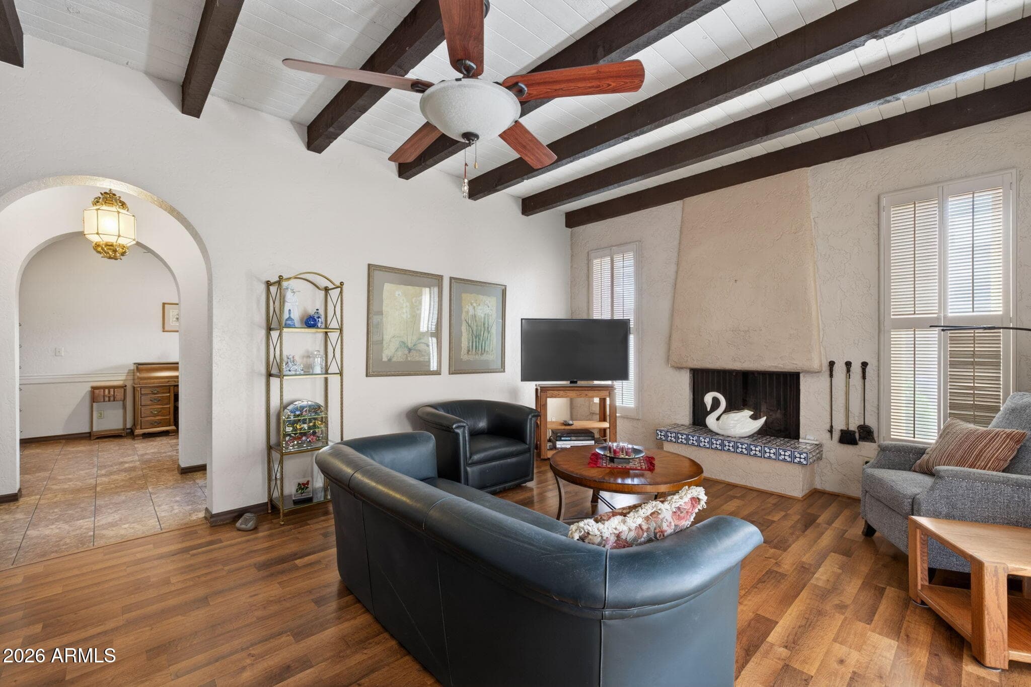 6501 N La Paloma Este -- — photo 2