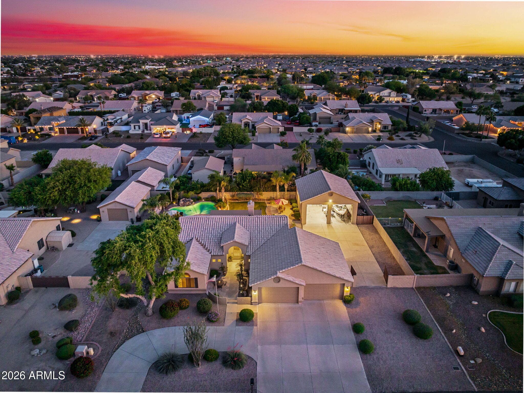 9131 W CIELO GRANDE -- - Photo 3