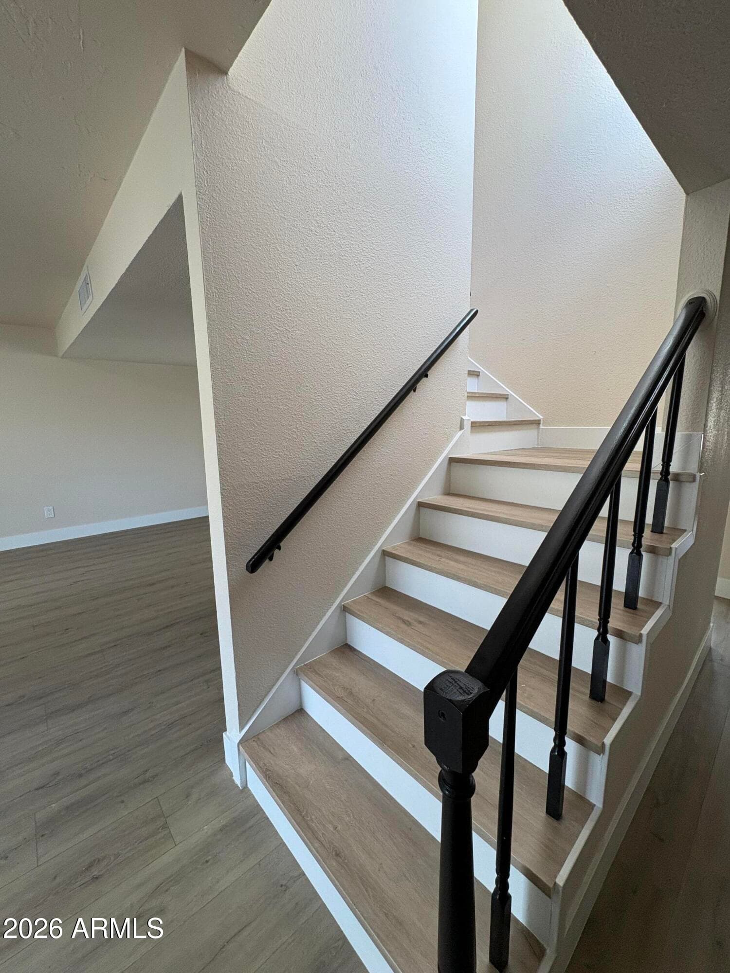 1718 W Marlette Ave — photo 37