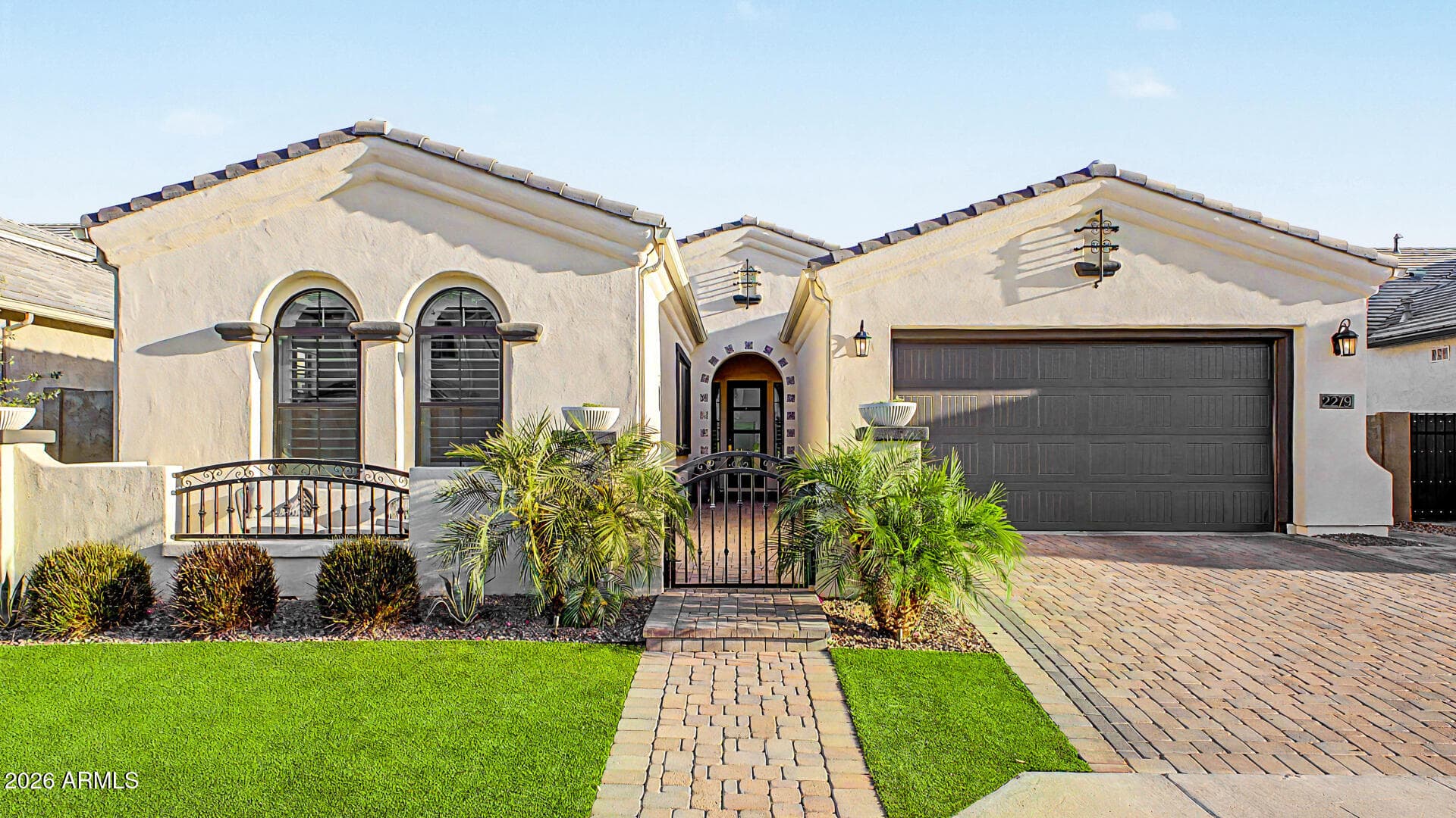 2279 E Warbler Rd — photo 1