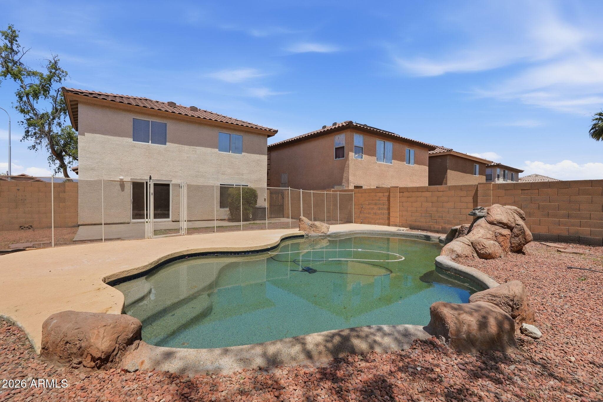 11239 W Roma Ave — photo 2