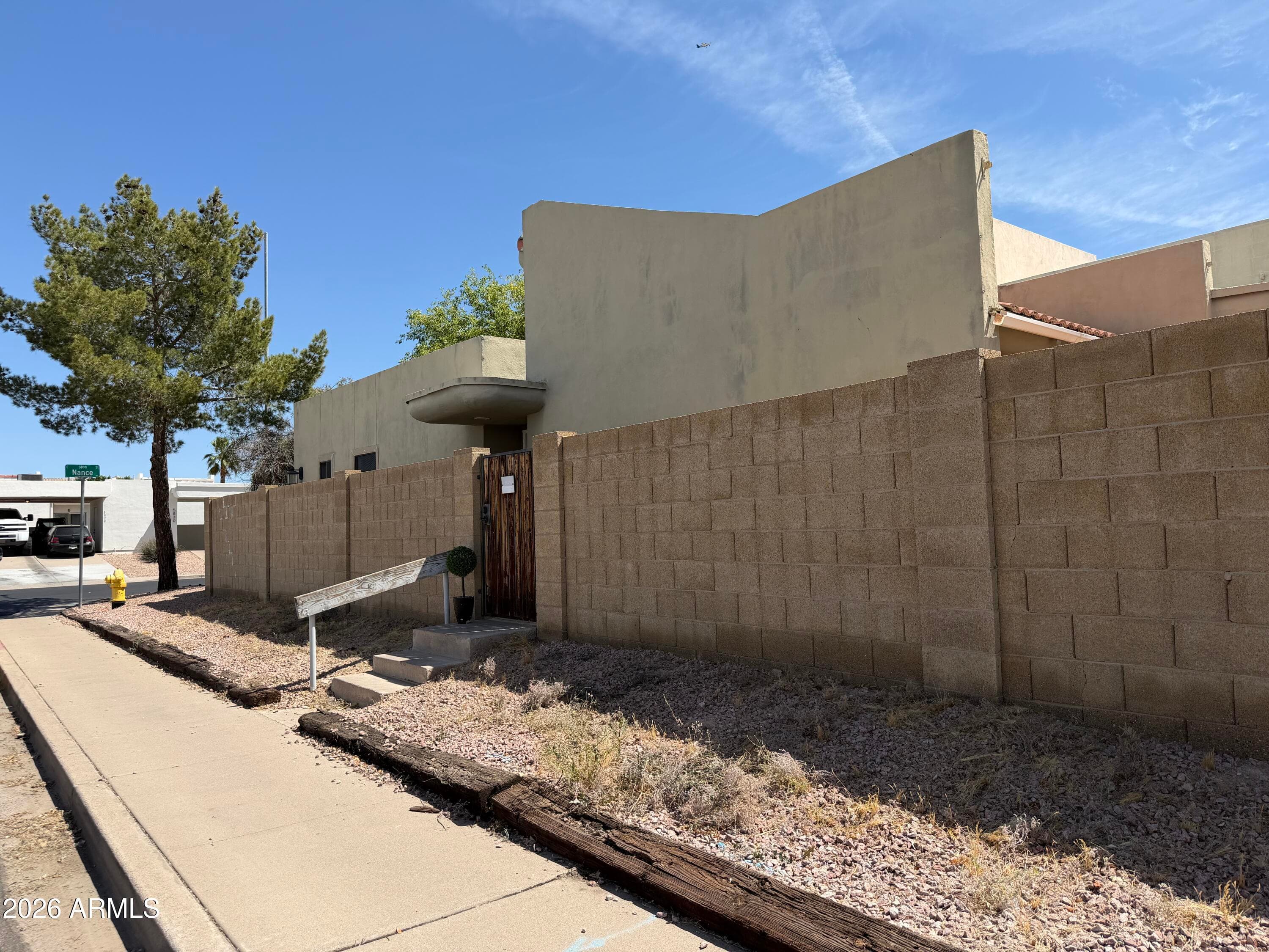 5829 E Nance St — photo 2