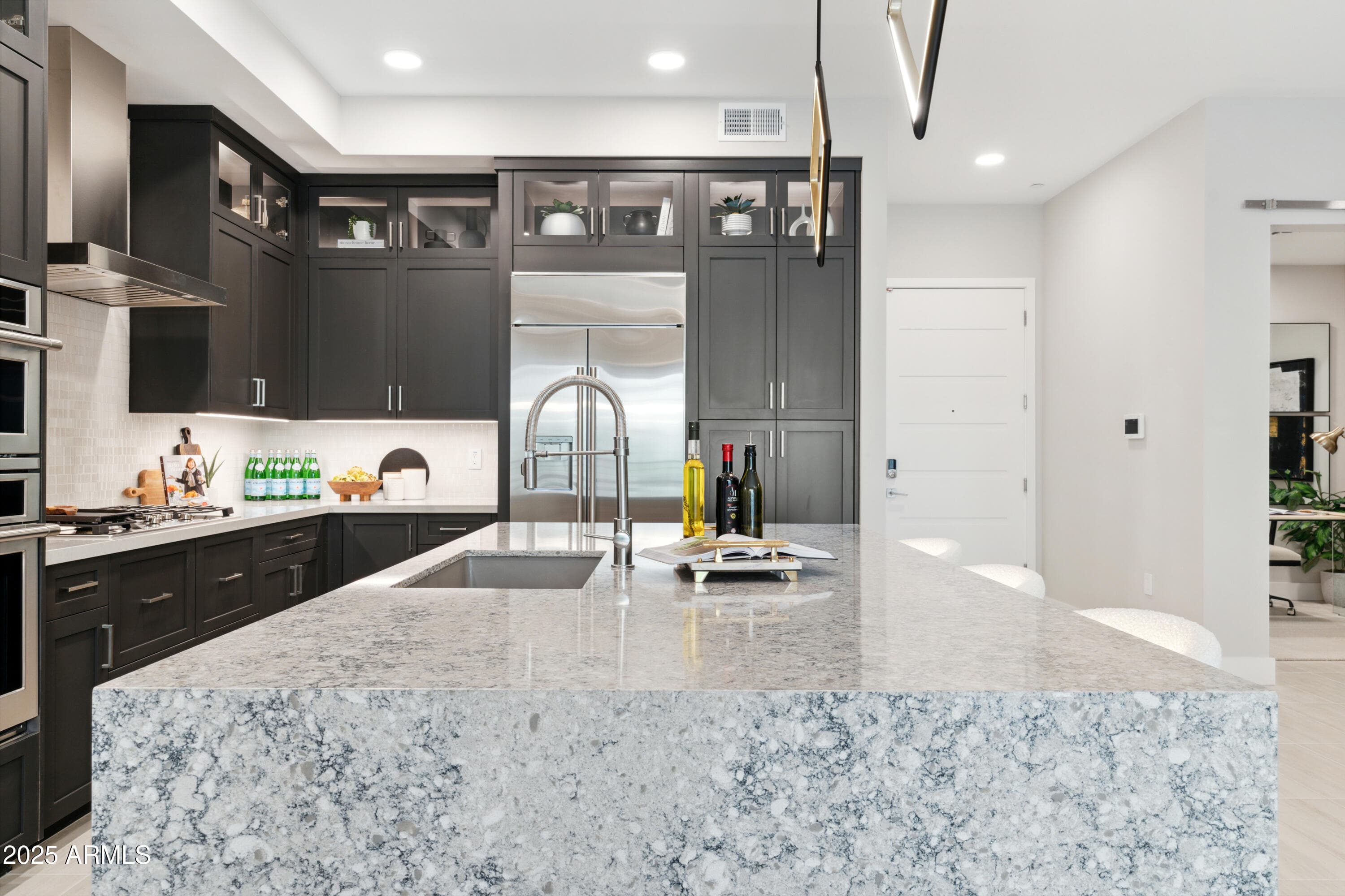 5250 E DEER VALLEY DR - See more photos