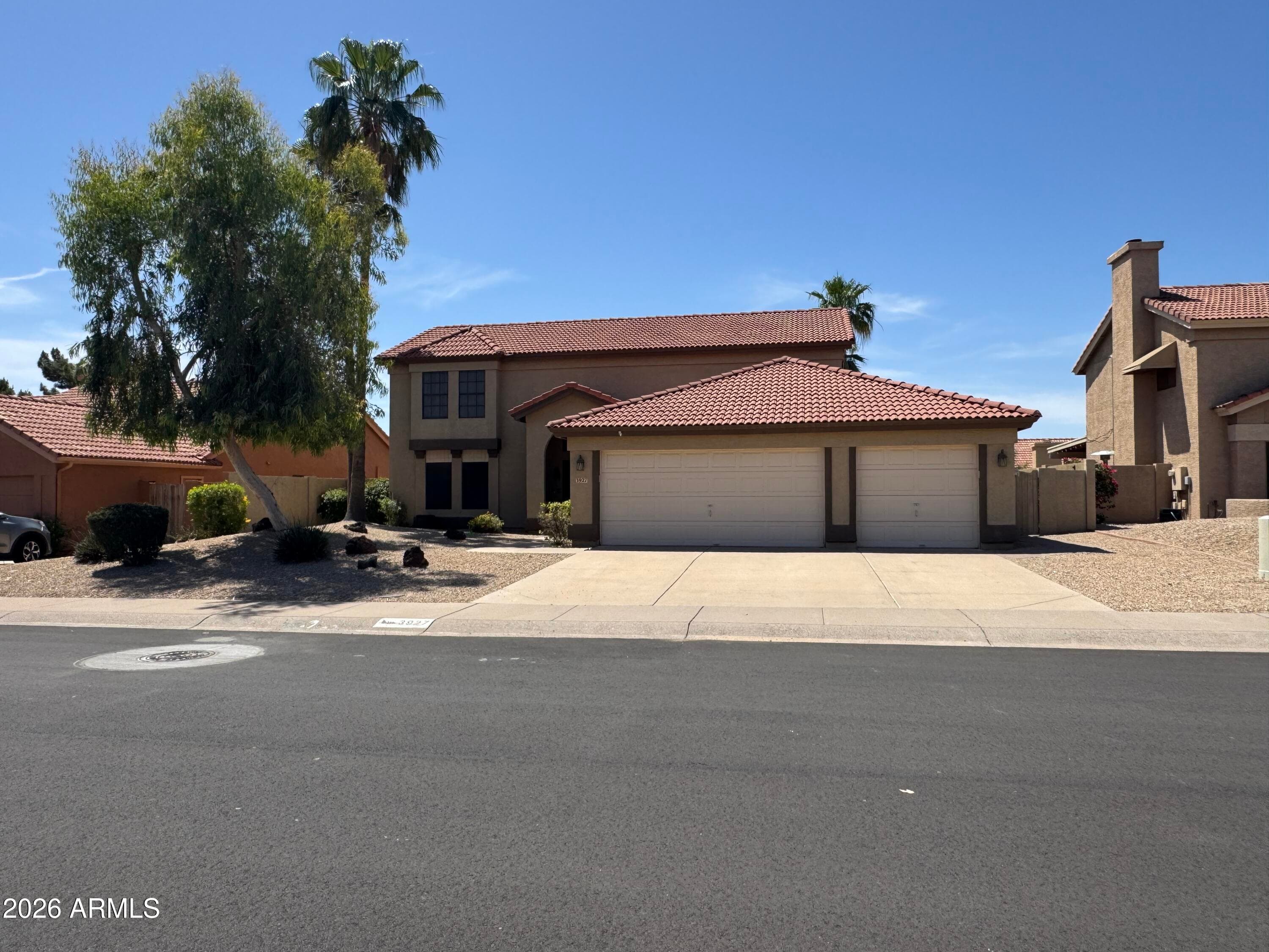 3927 E LAVENDER LN - Photo 3