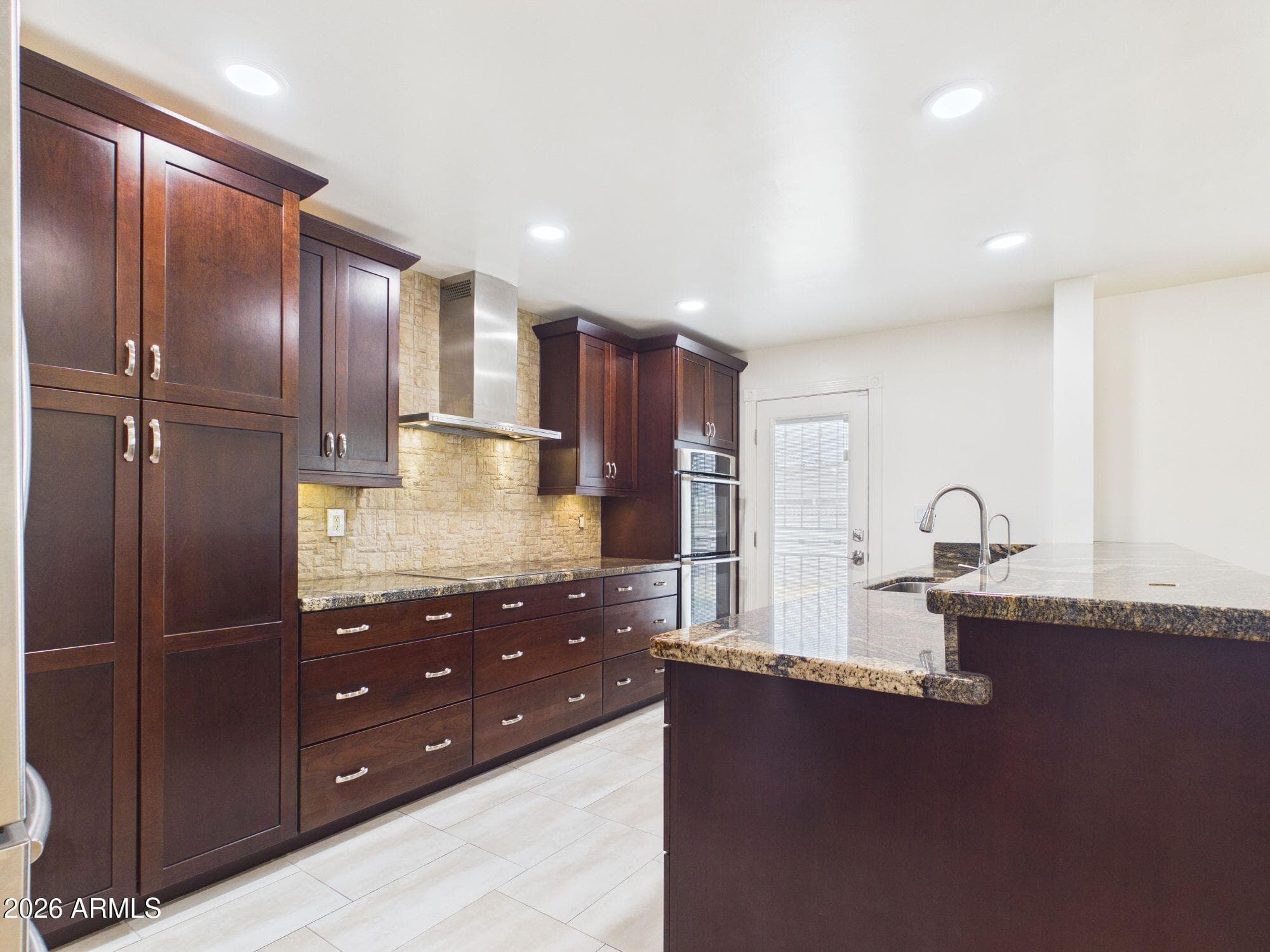 3122 E SHANGRI LA RD - Photo 4
