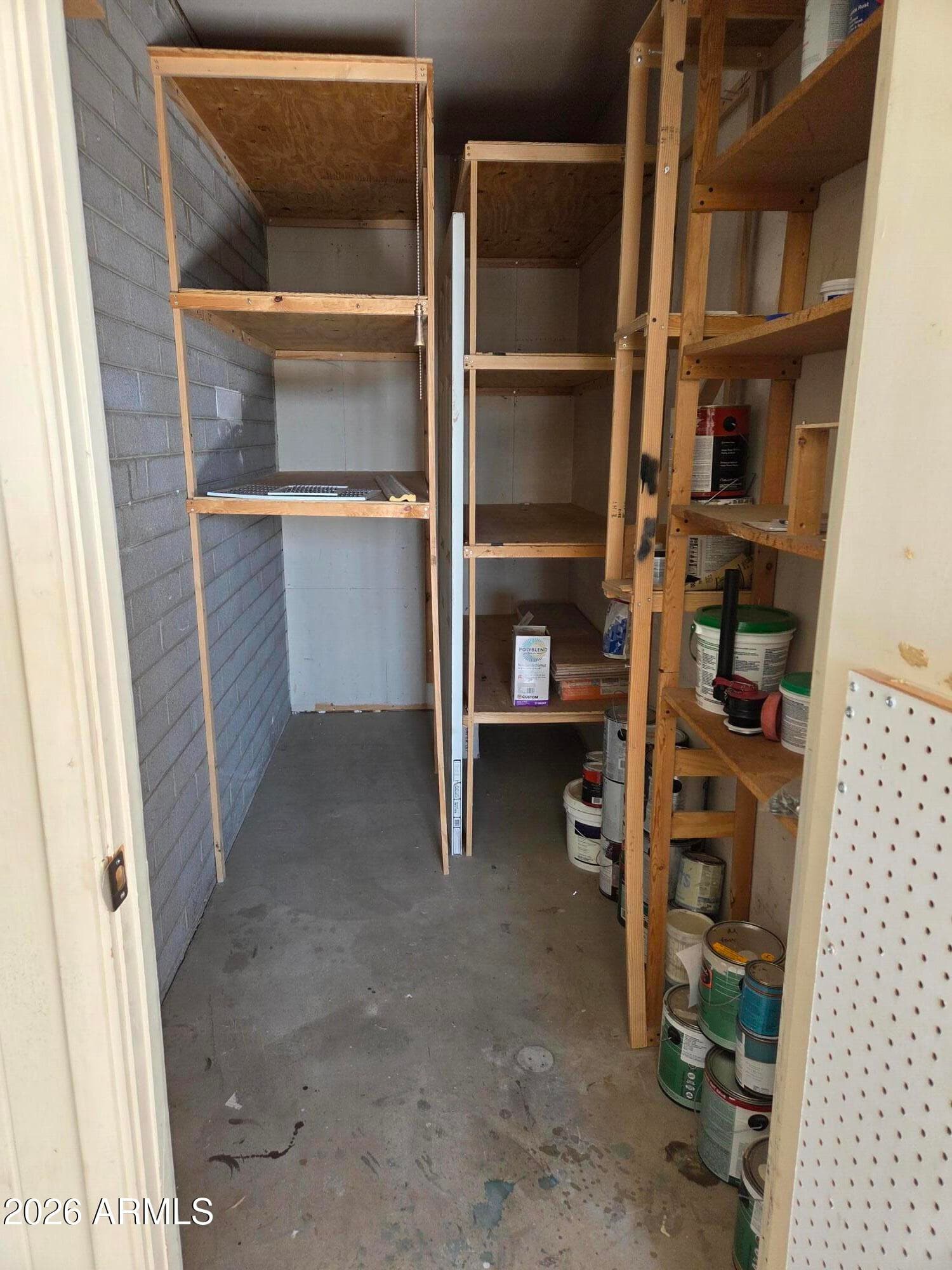 100 W Maryland Ave O2 — photo 17