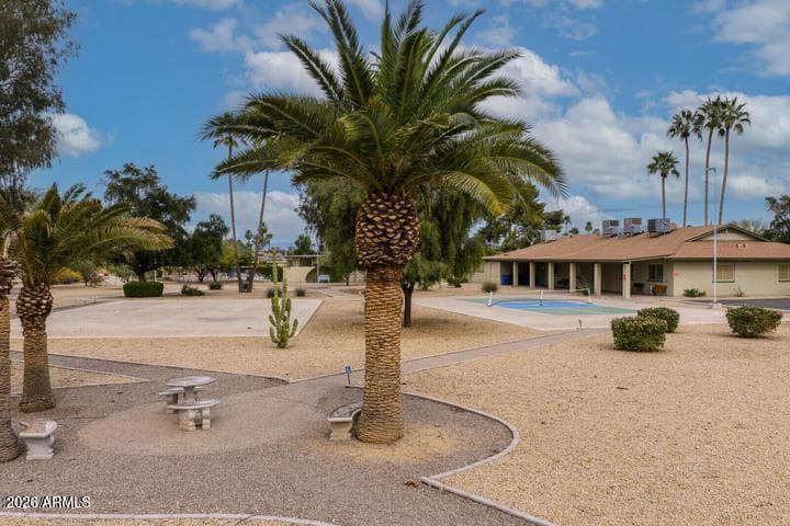 2134 E Beck Ln — photo 40