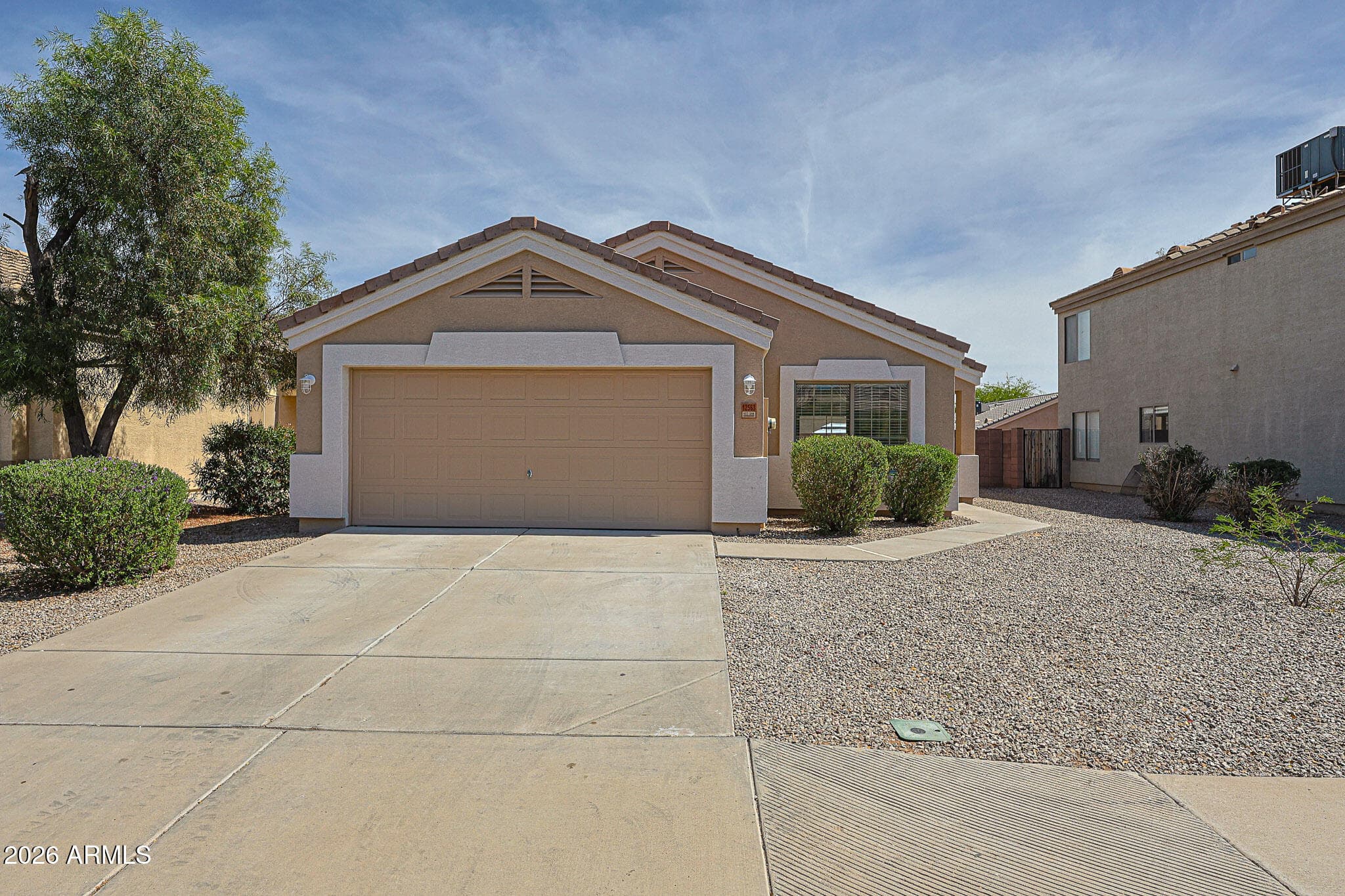 12563 W Mauna Loa Ln — photo 2