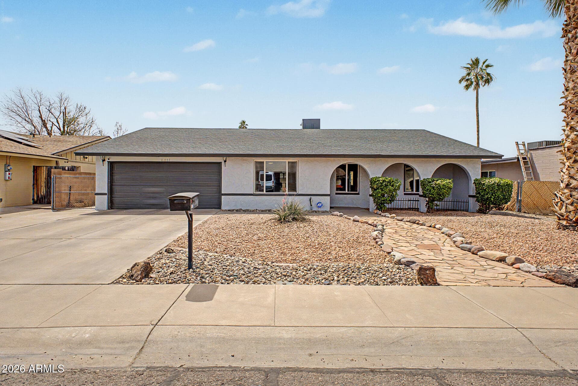 4431 W Garden Dr — photo 2