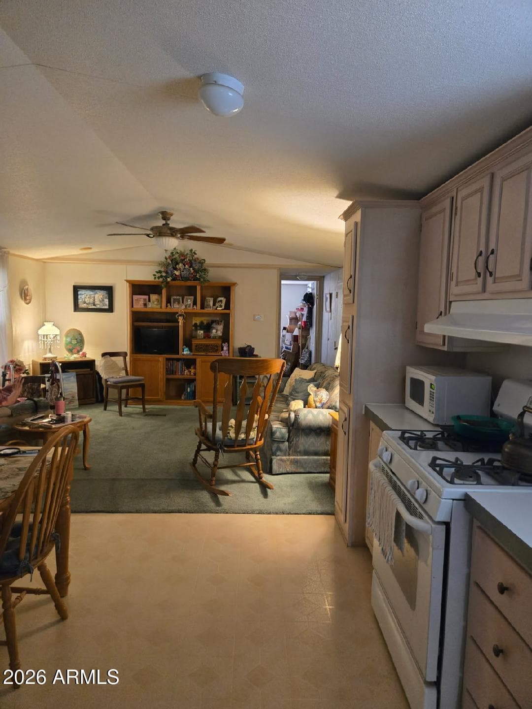 18026 N CAVE CREEK RD - Photo 5
