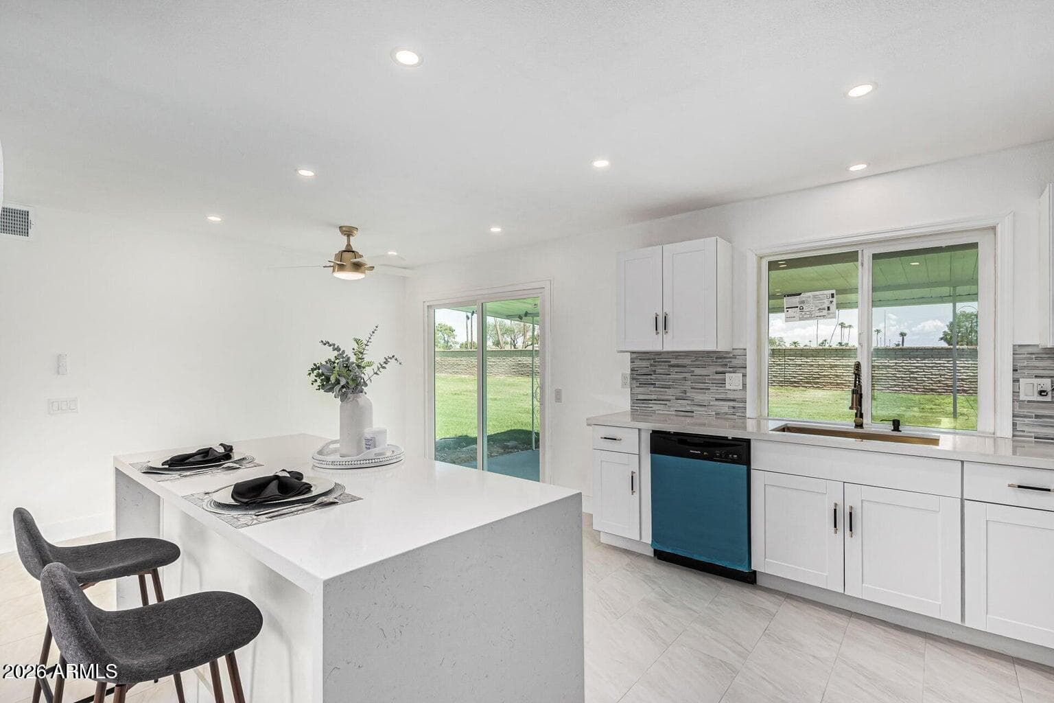 15401 N Cameo Dr — photo 2