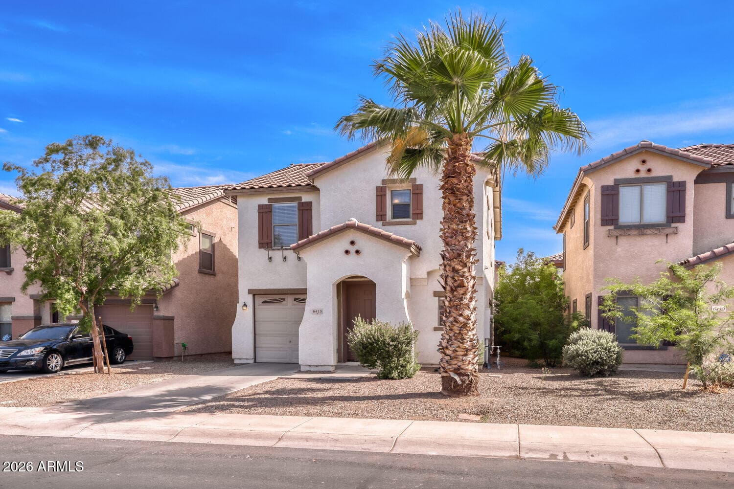 6415 W Sophie Ln — photo 2