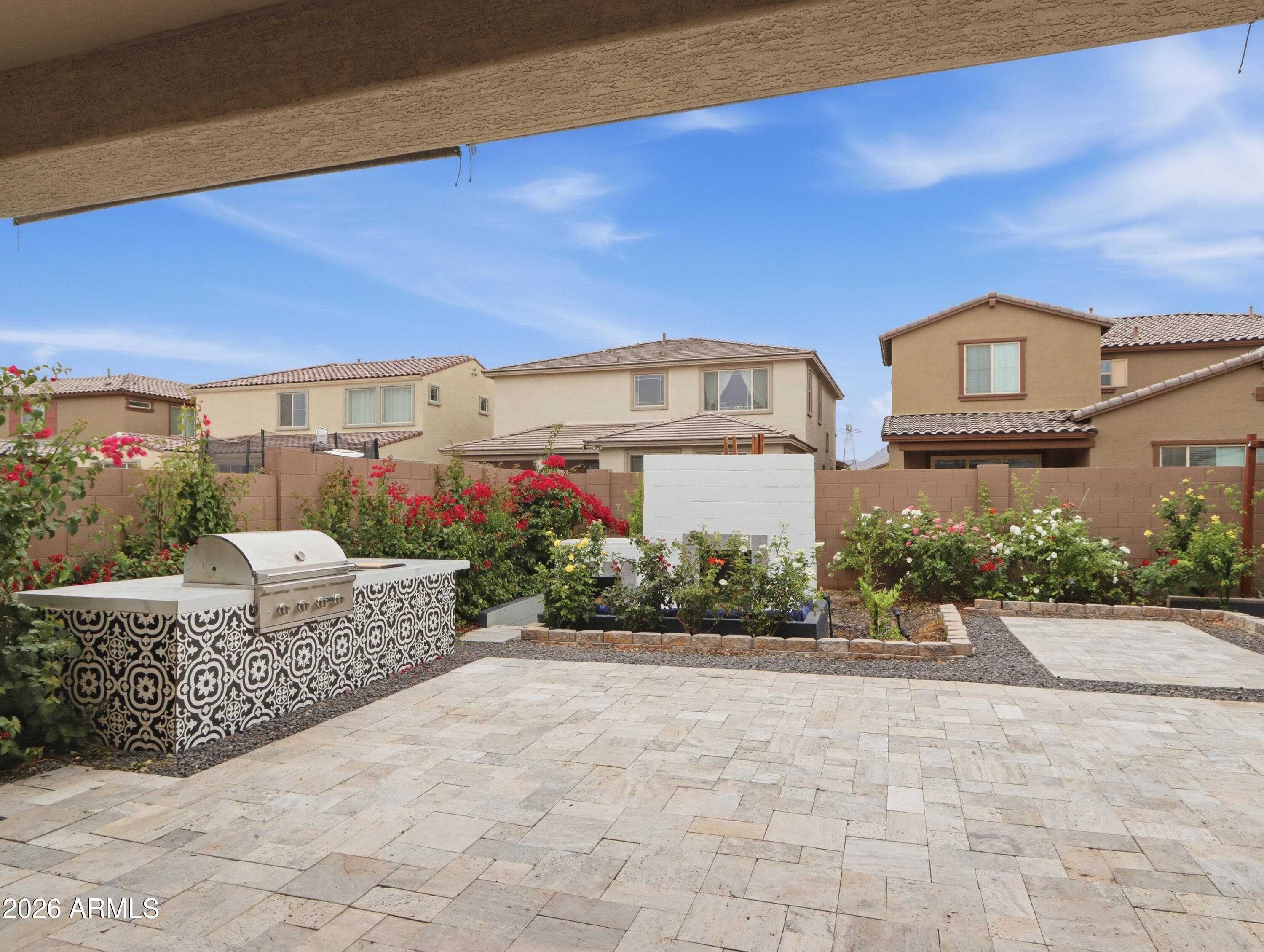 12125 W Luxton Ln — photo 1