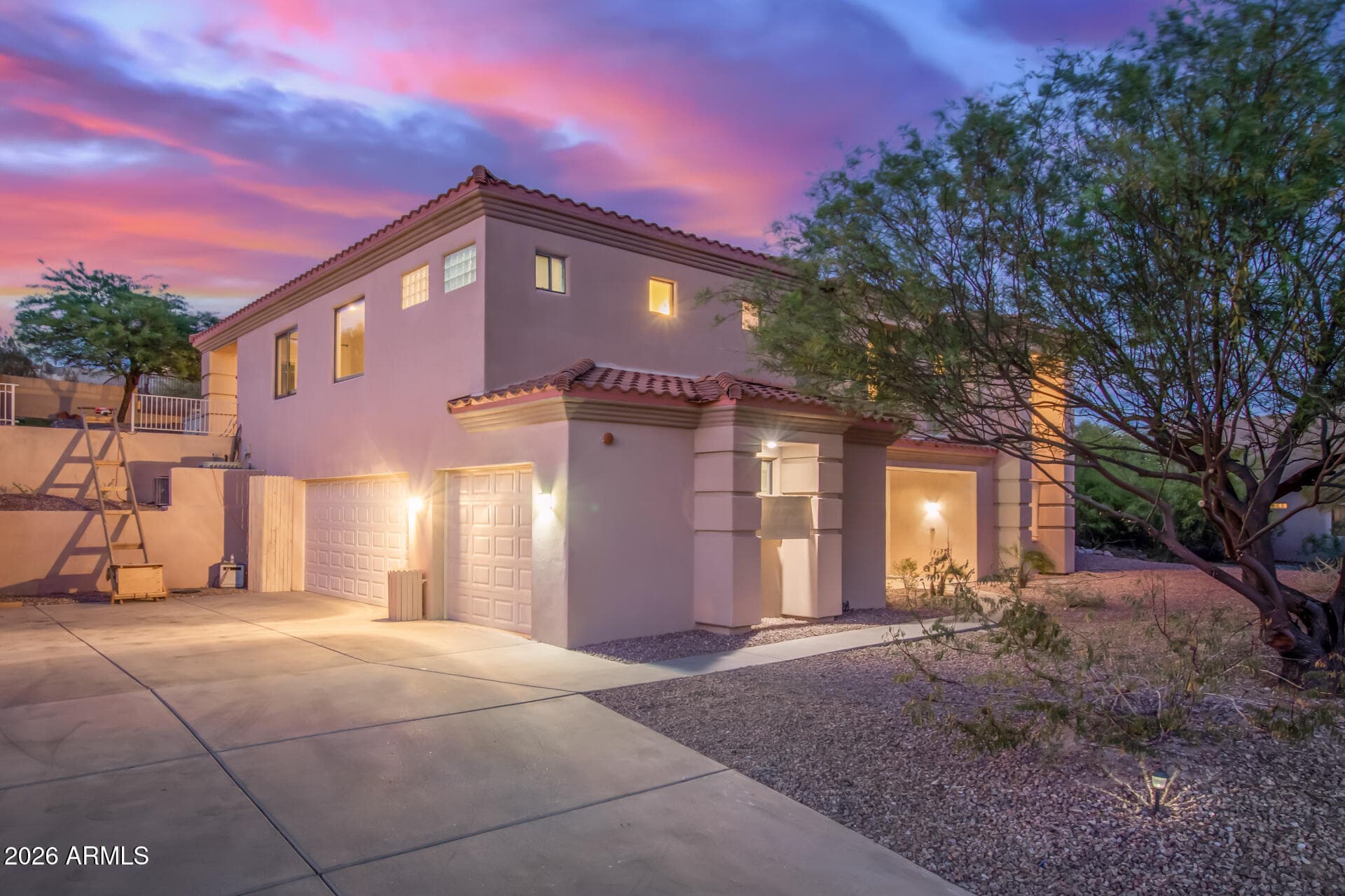 15330 E Walnut Ln — photo 1