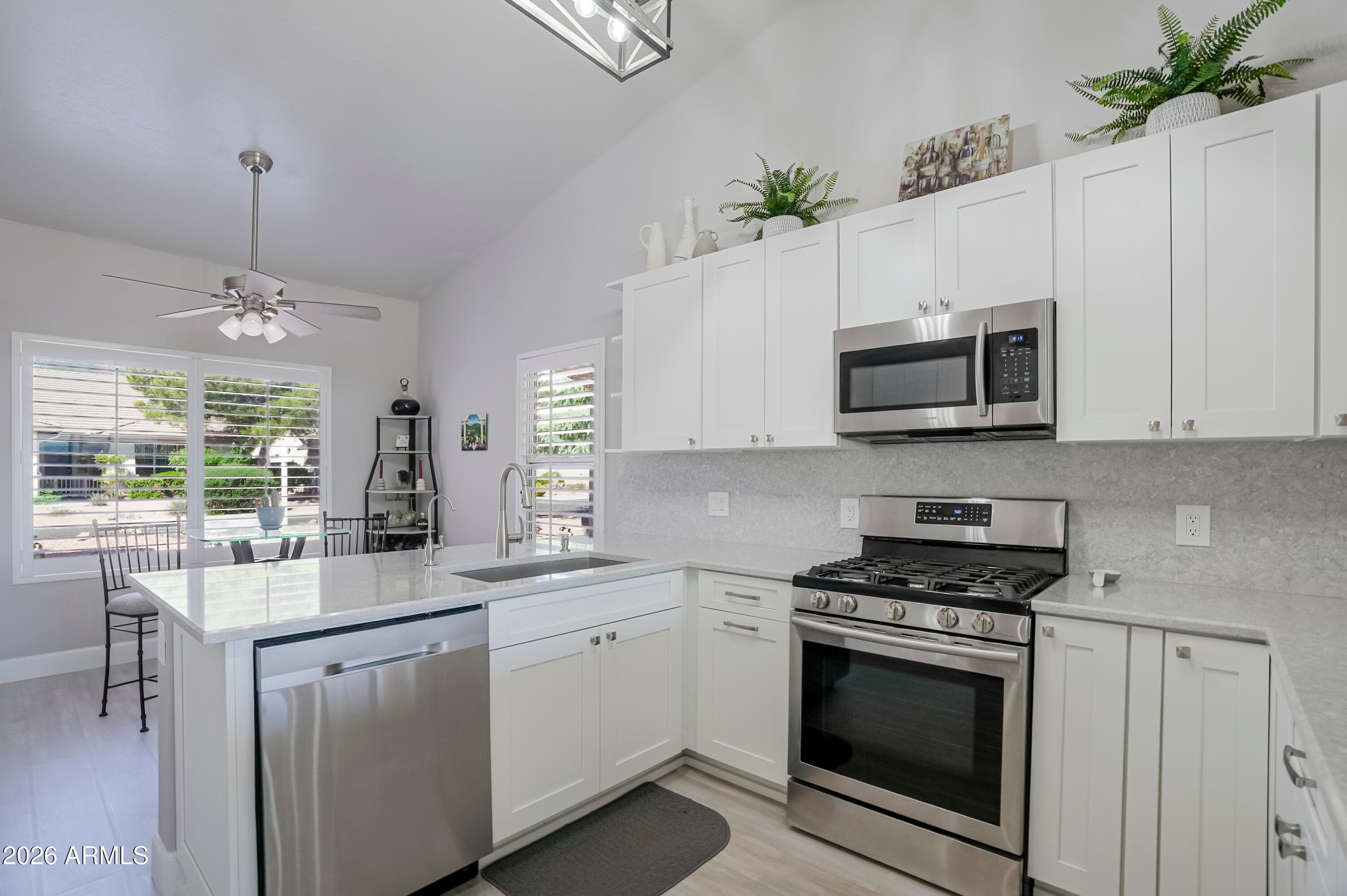 355 S LATIGO WAY - Photo 3