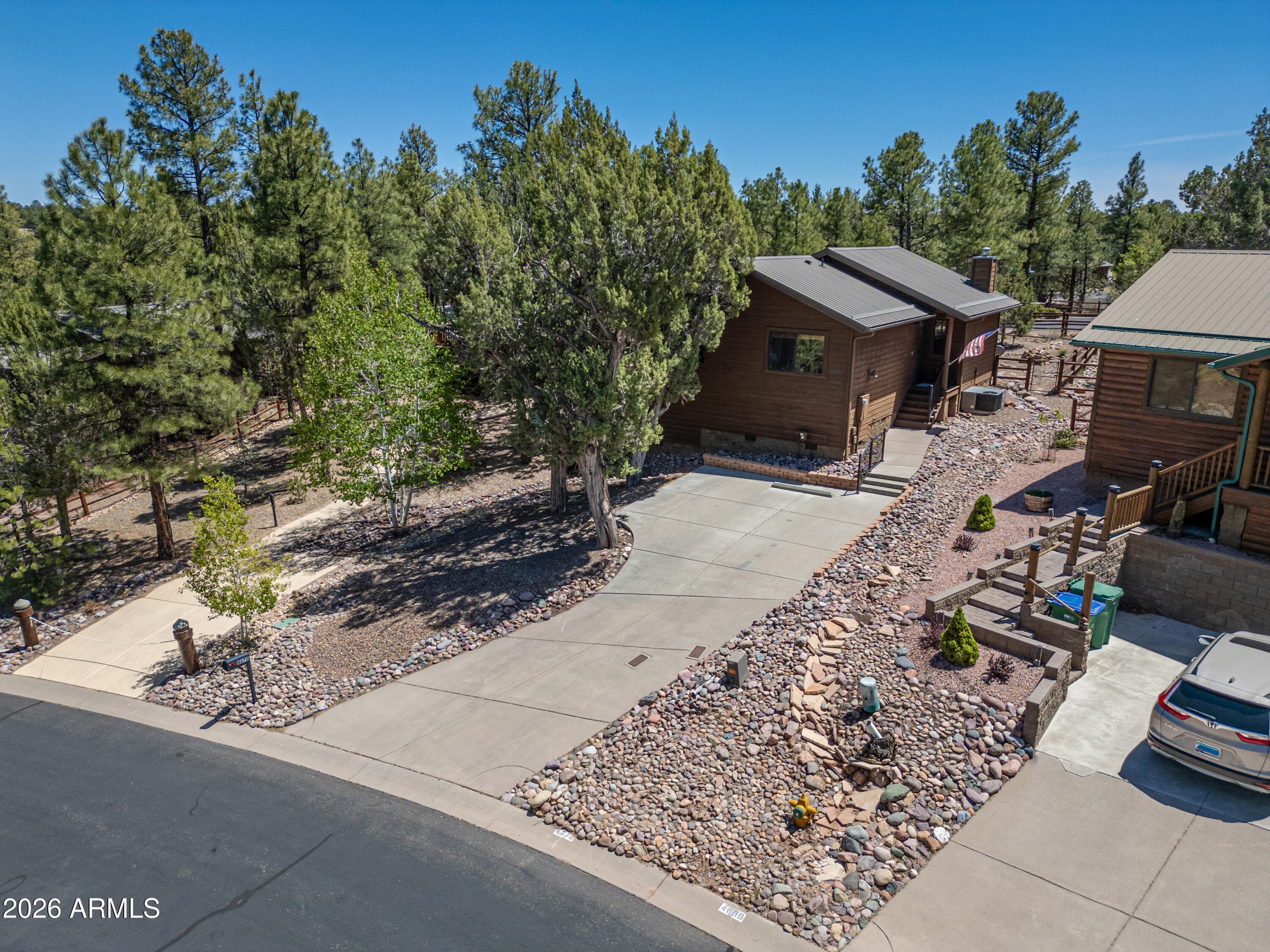 4670 W COTTAGE LOOP - Photo 1