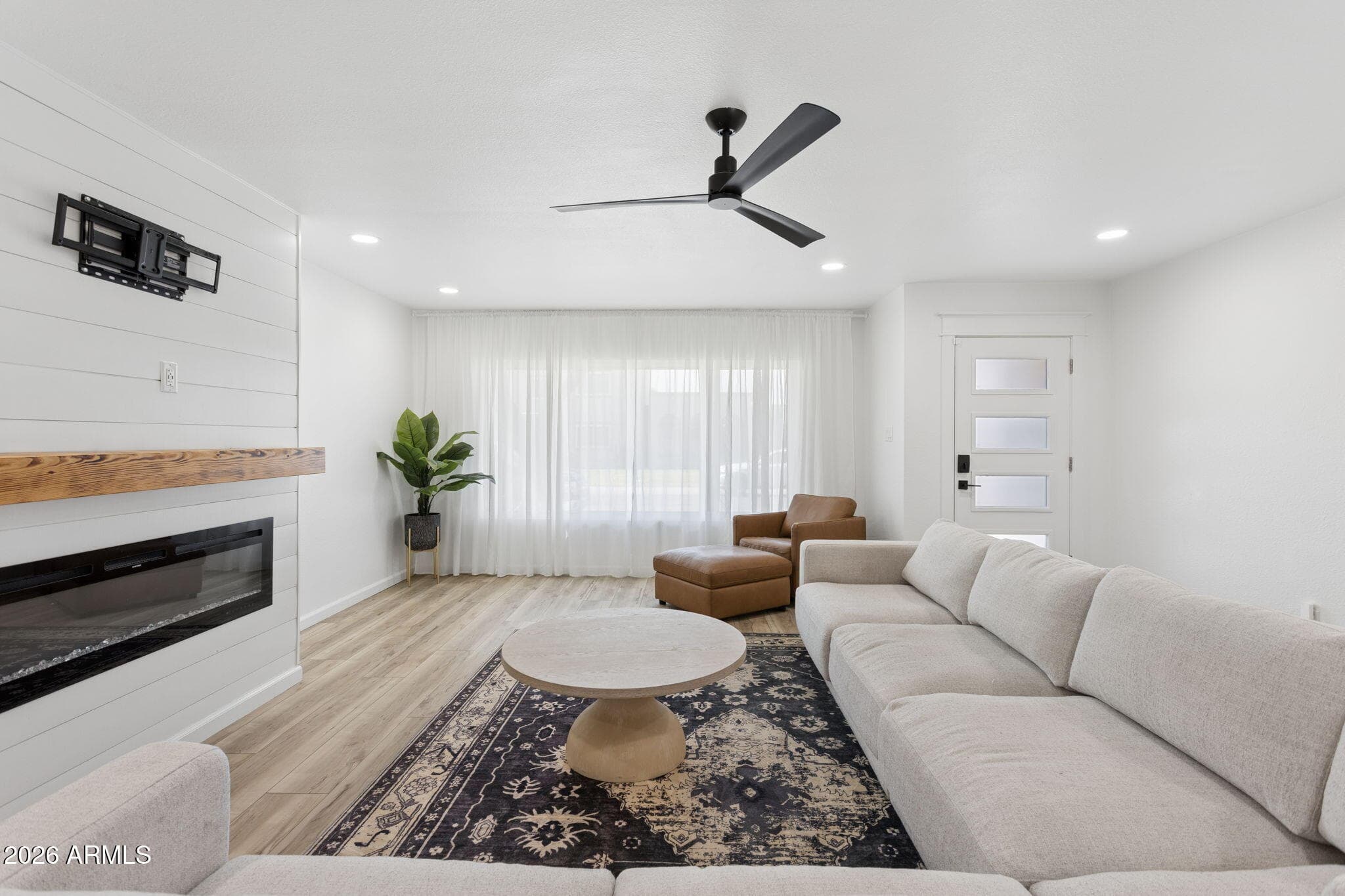 8208 E KEIM DR - Photo 4