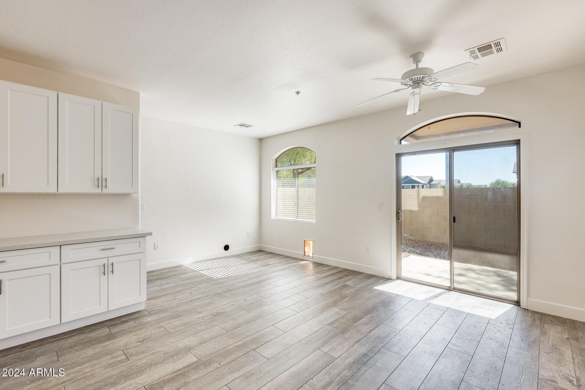 2150 W ALAMEDA RD - Photo 5