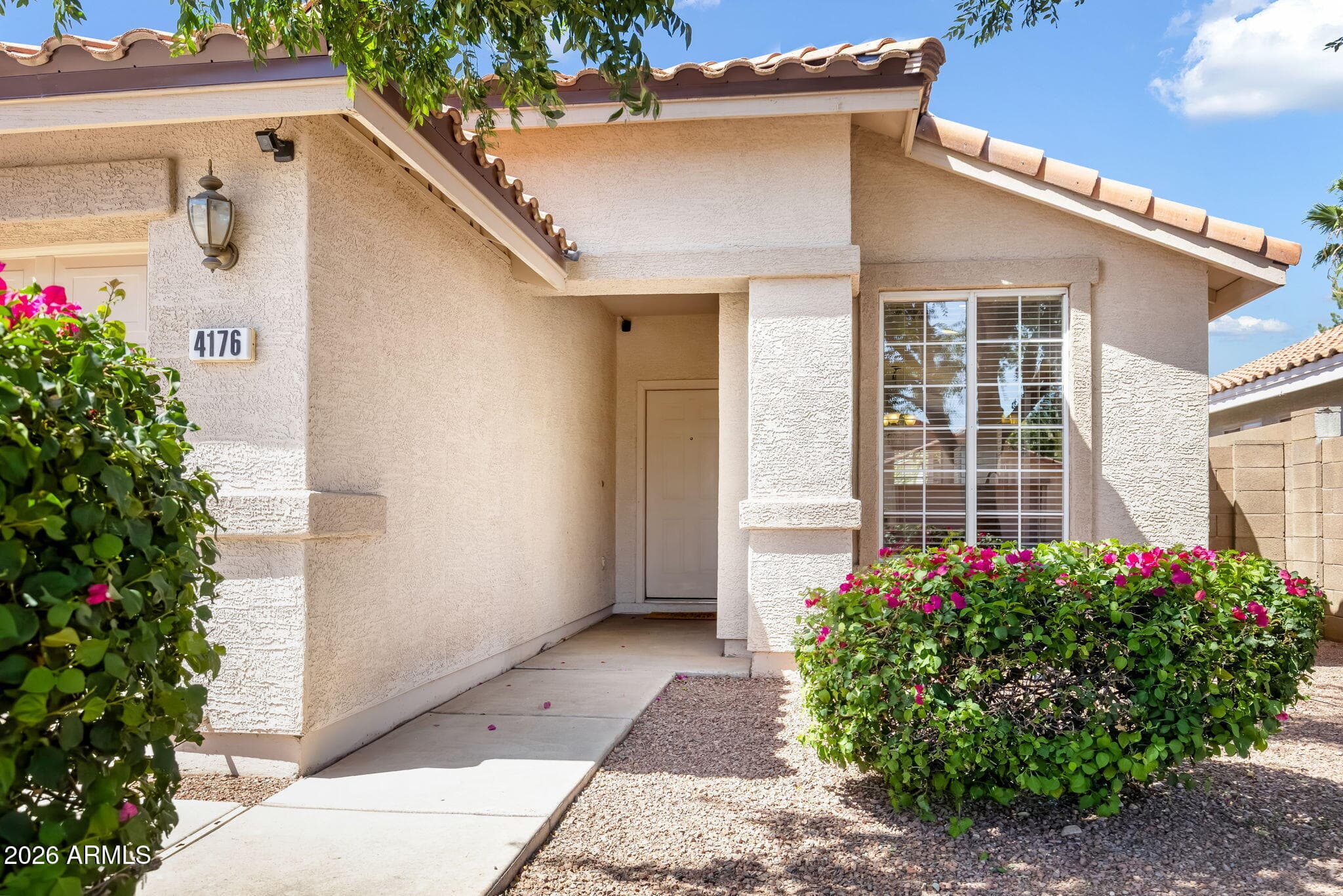 4176 W Columbine Dr — photo 2