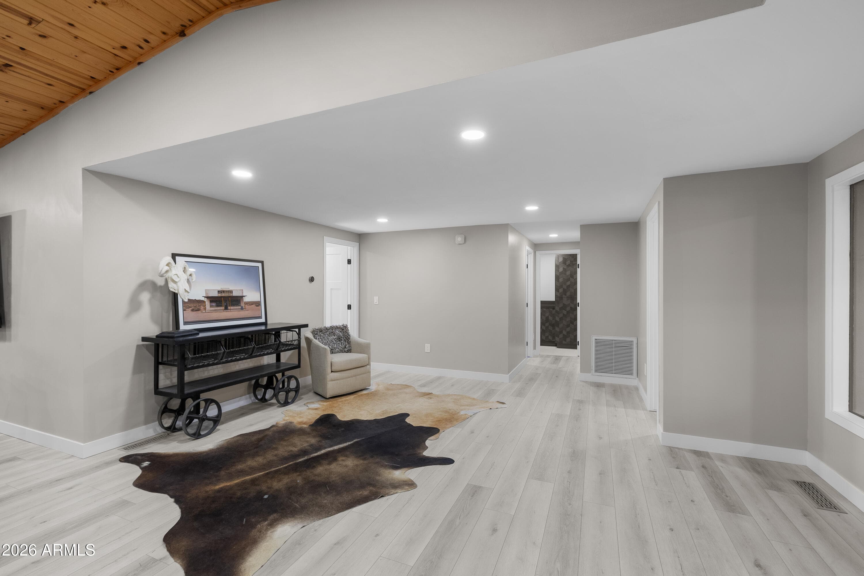 1253 E RAINTREE PL - Photo 5