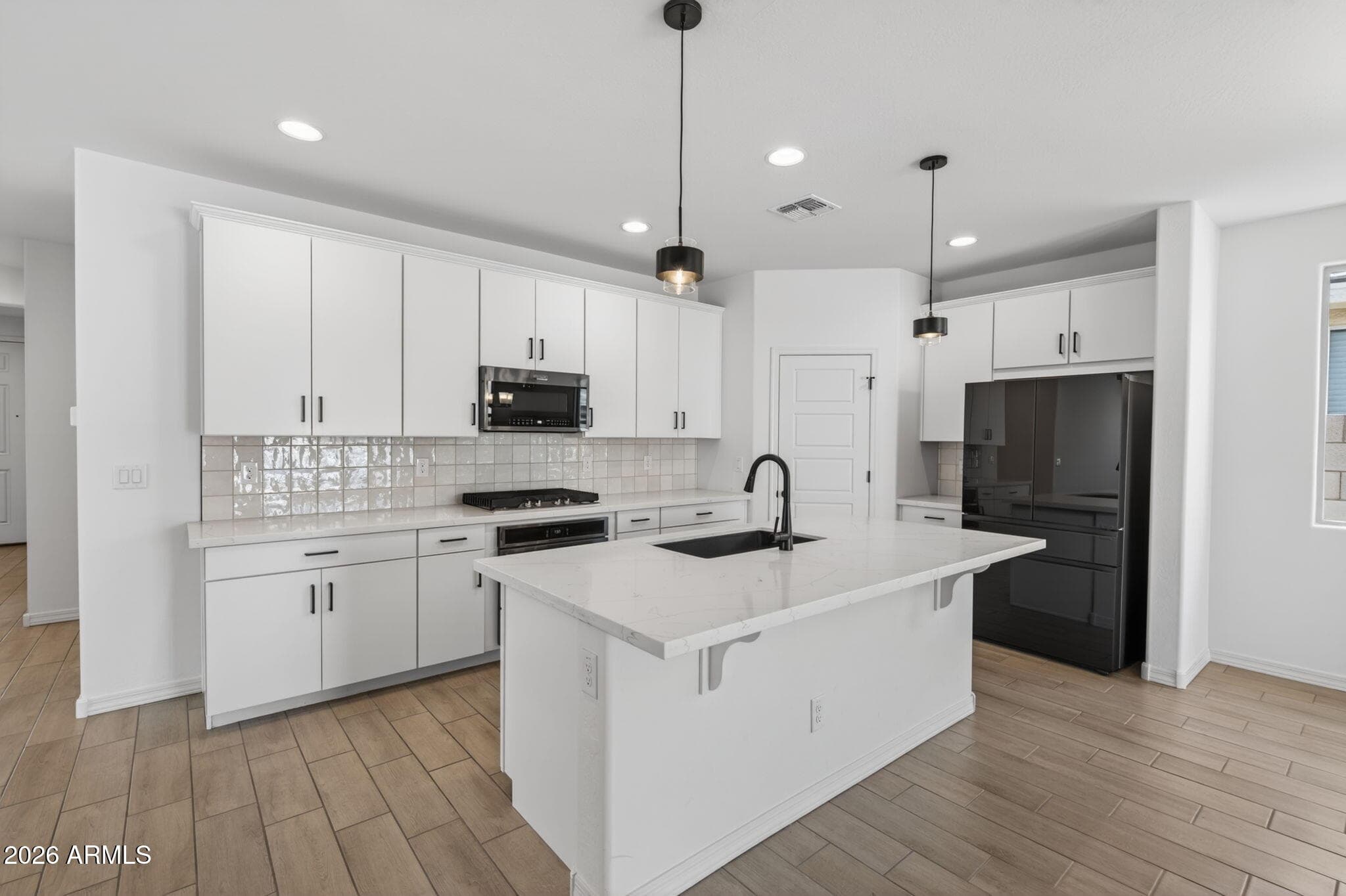 17438 W Charter Oak Rd — photo 2