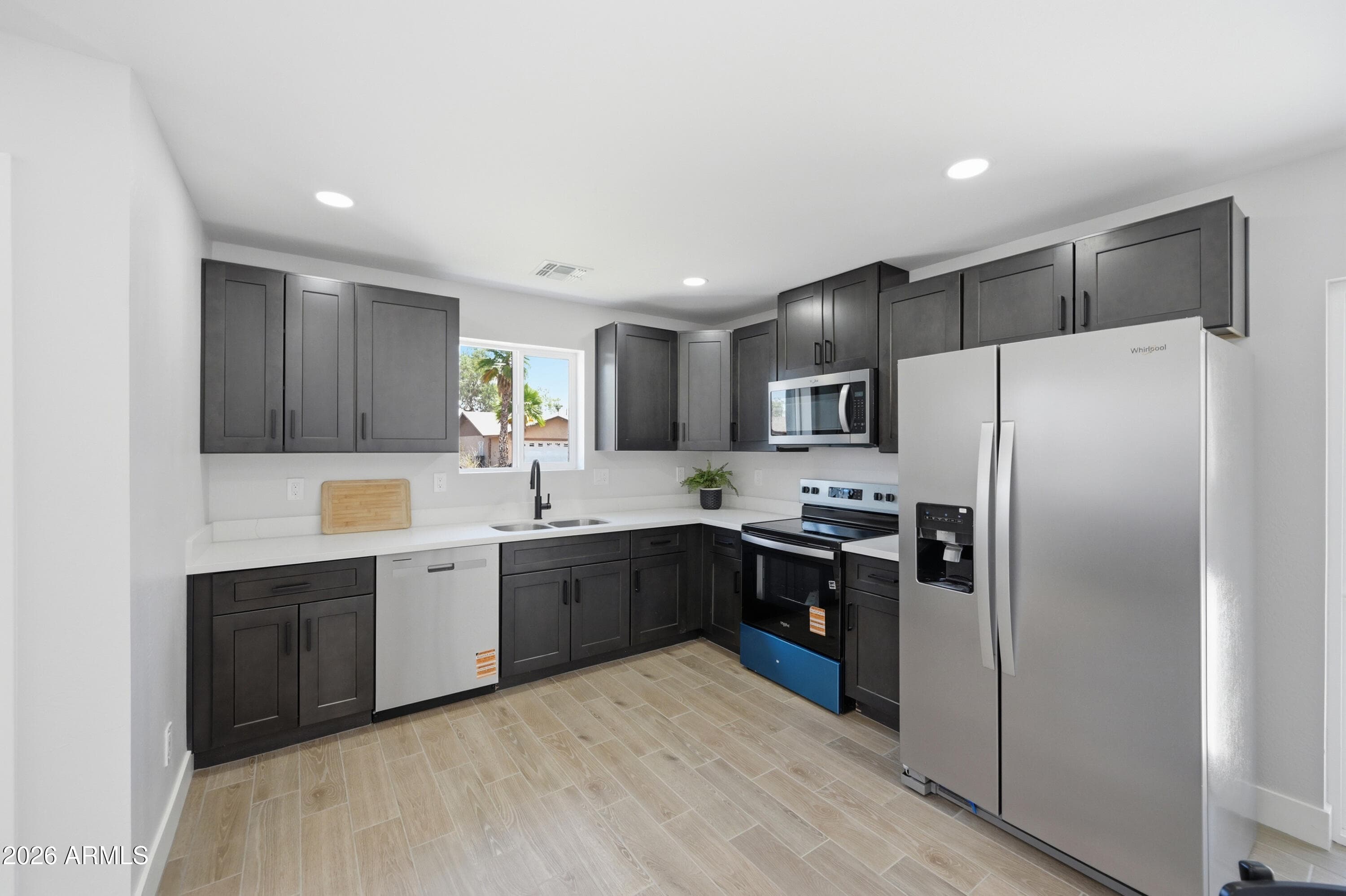 446 S PIONEER -- - Photo 5
