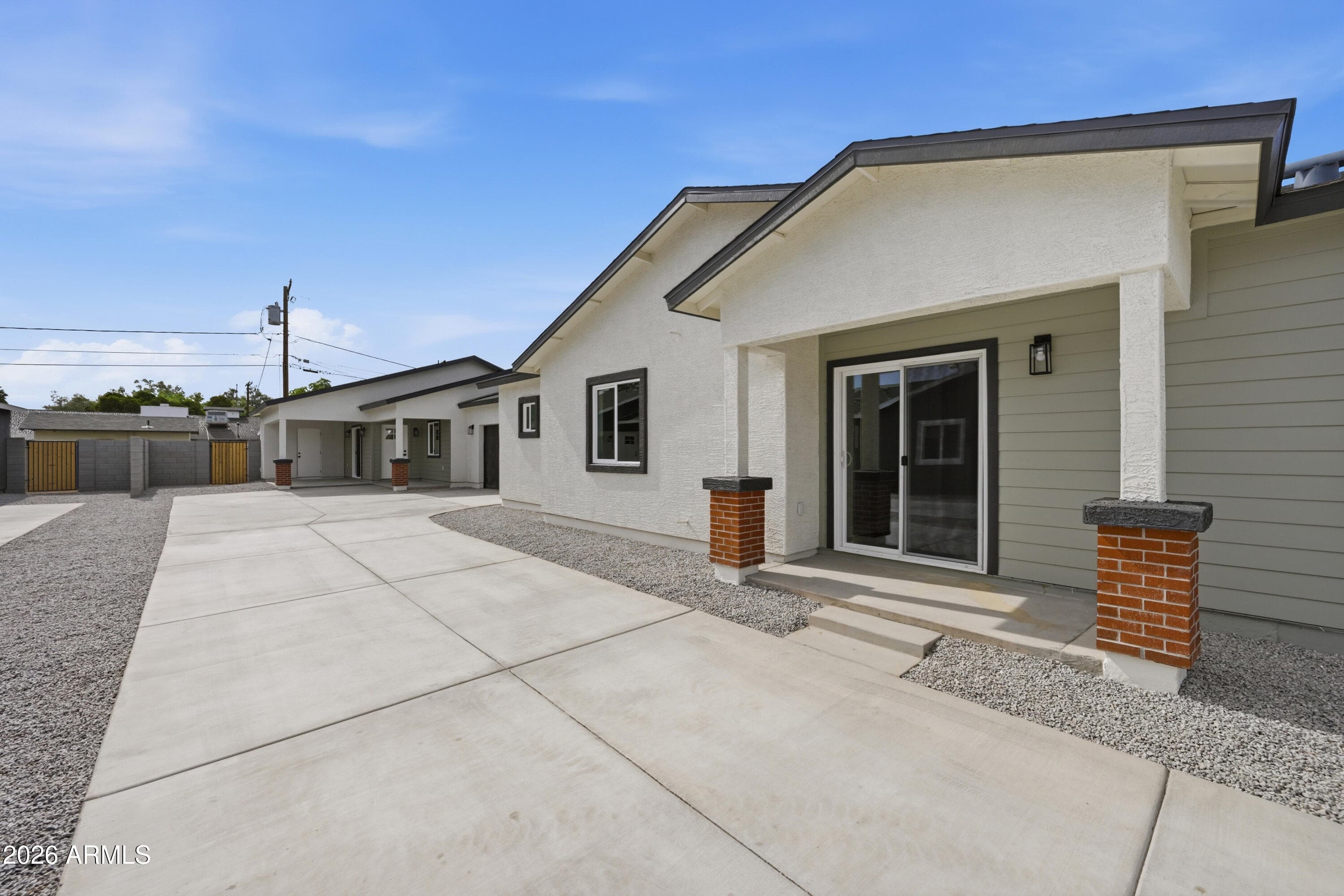 446 S PIONEER -- - Photo 4